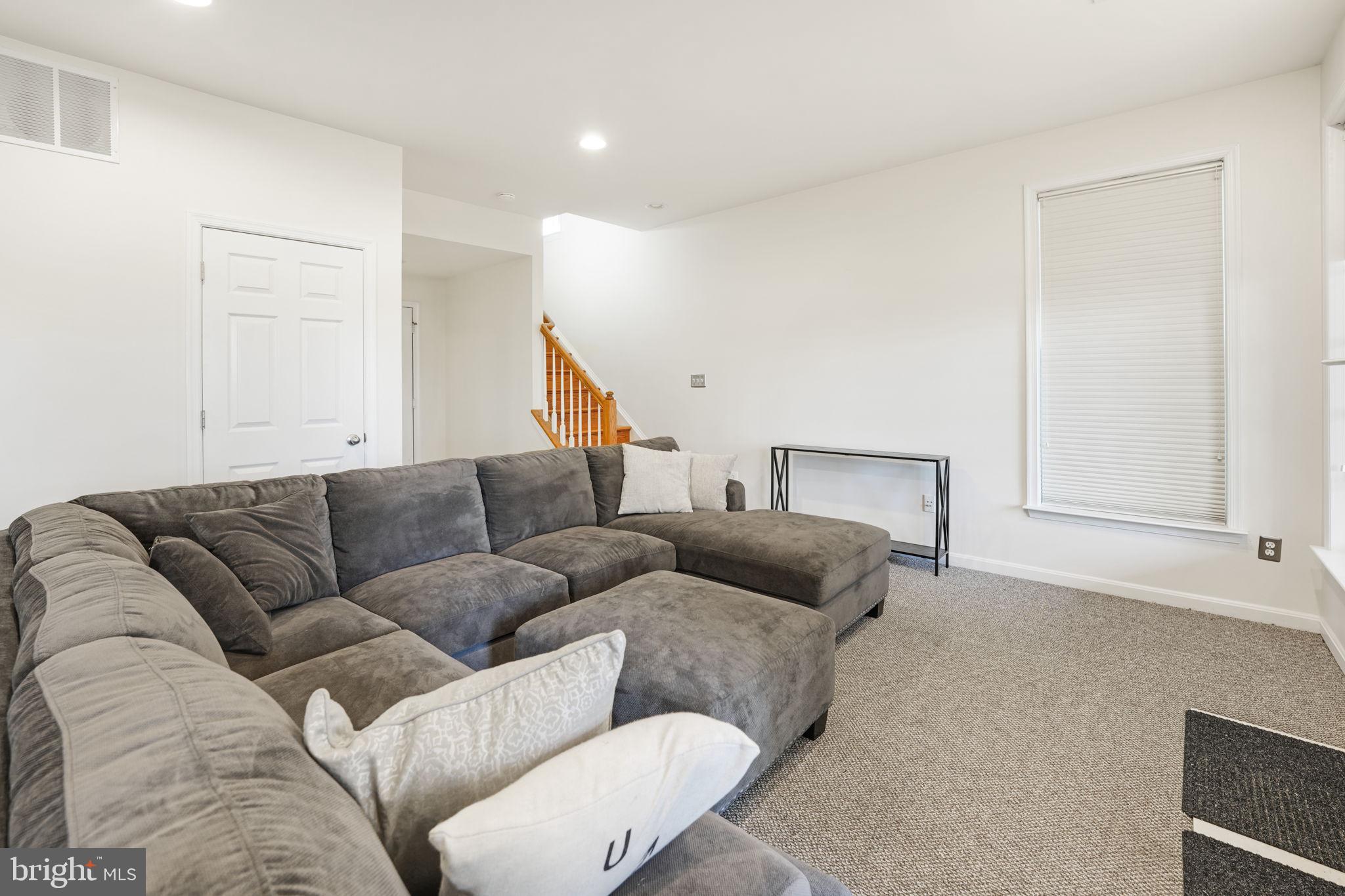 STONE RIDGE - Residential