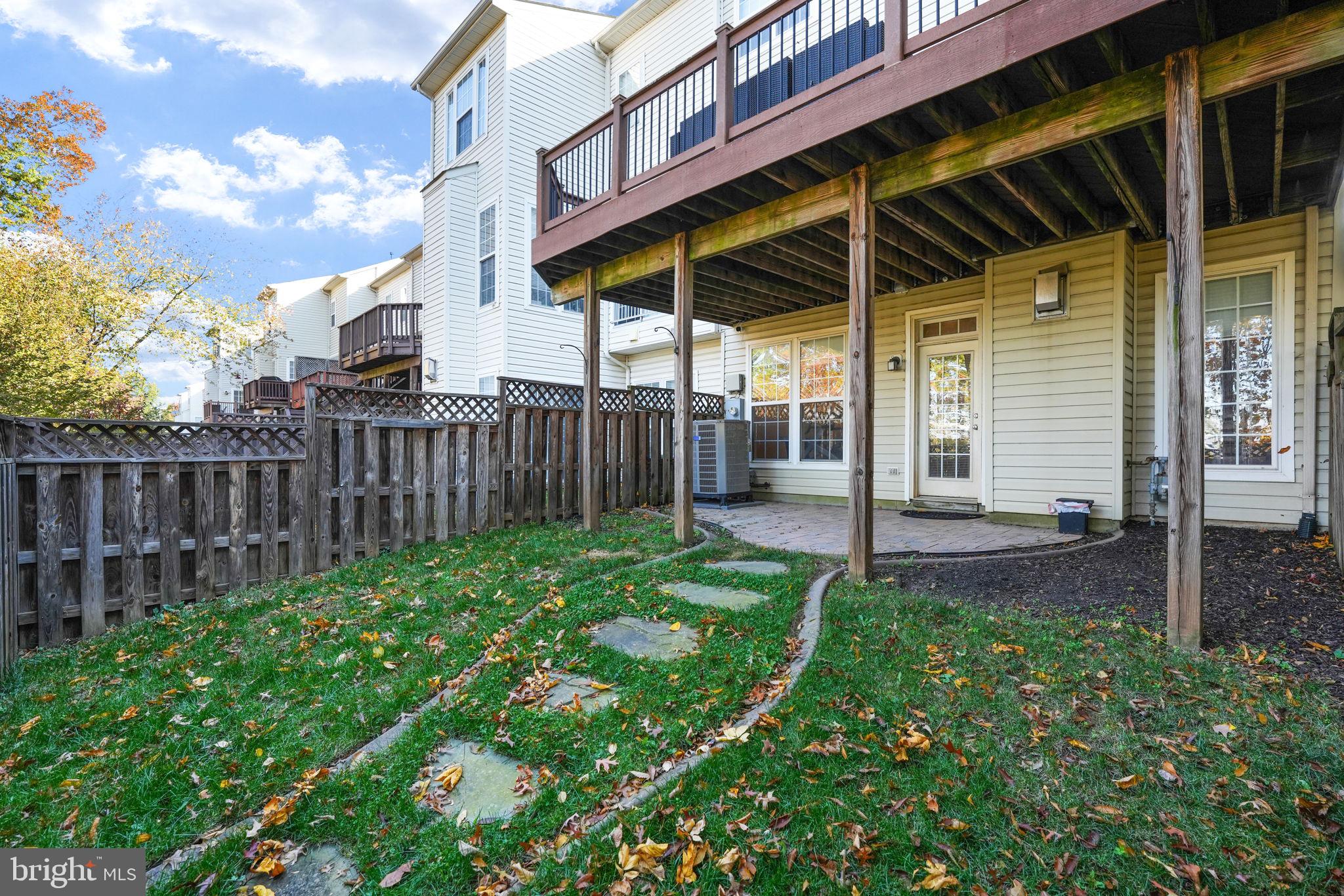 STONE RIDGE - Residential