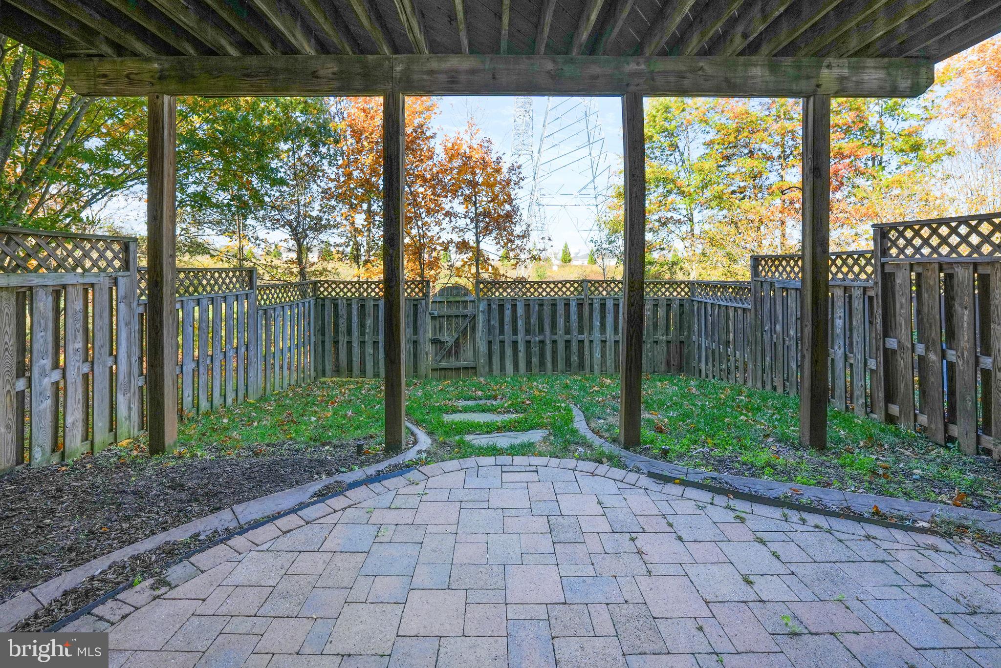 STONE RIDGE - Residential