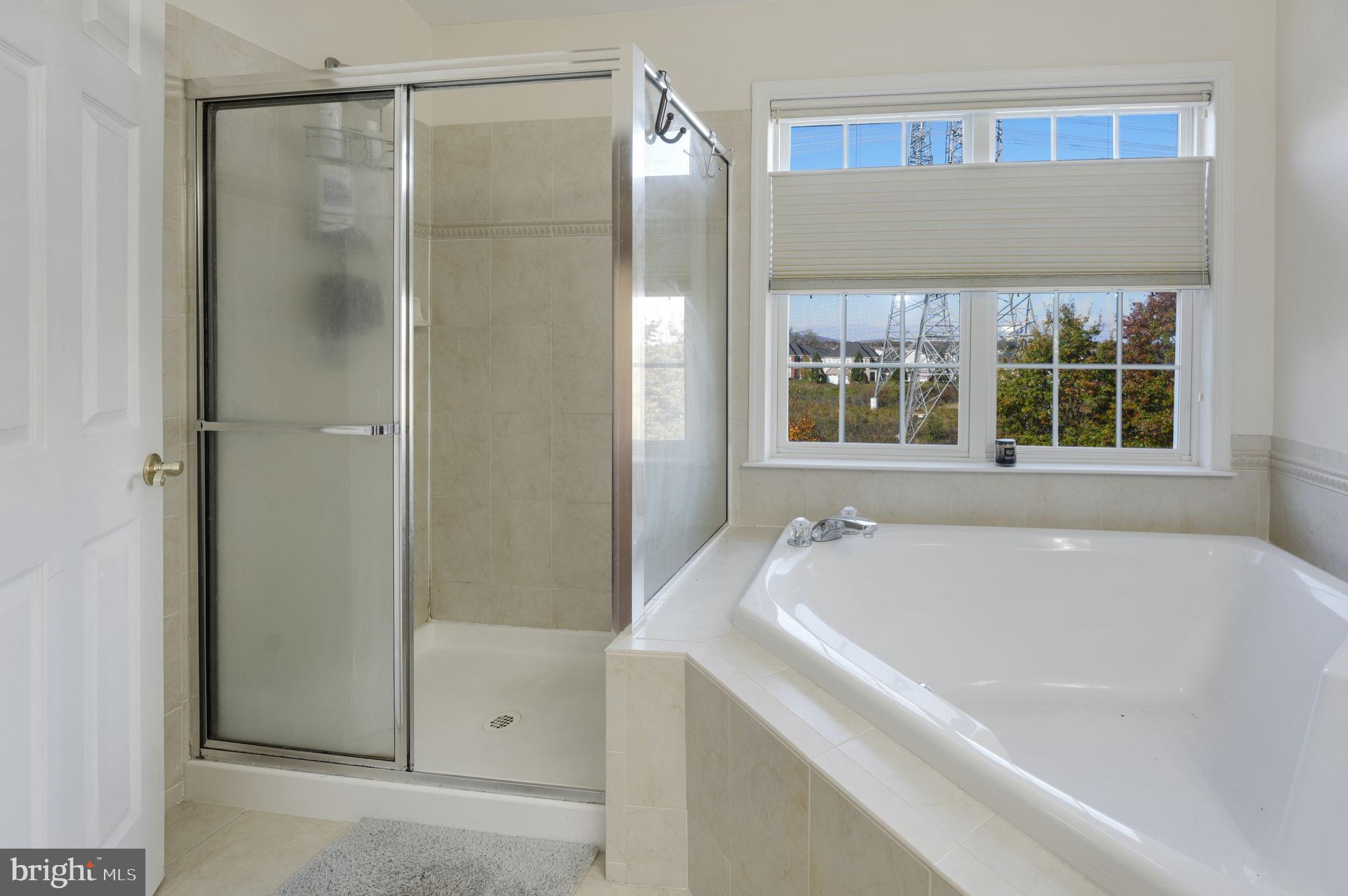 STONE RIDGE - Residential