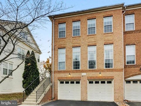 41863 CINNABAR SQUARE ALDIE VA 20105