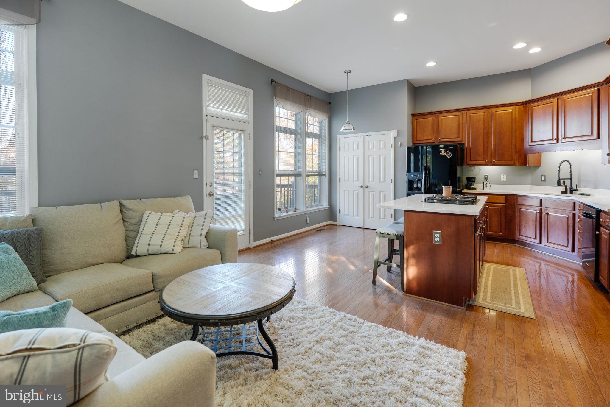 STONE RIDGE - Residential