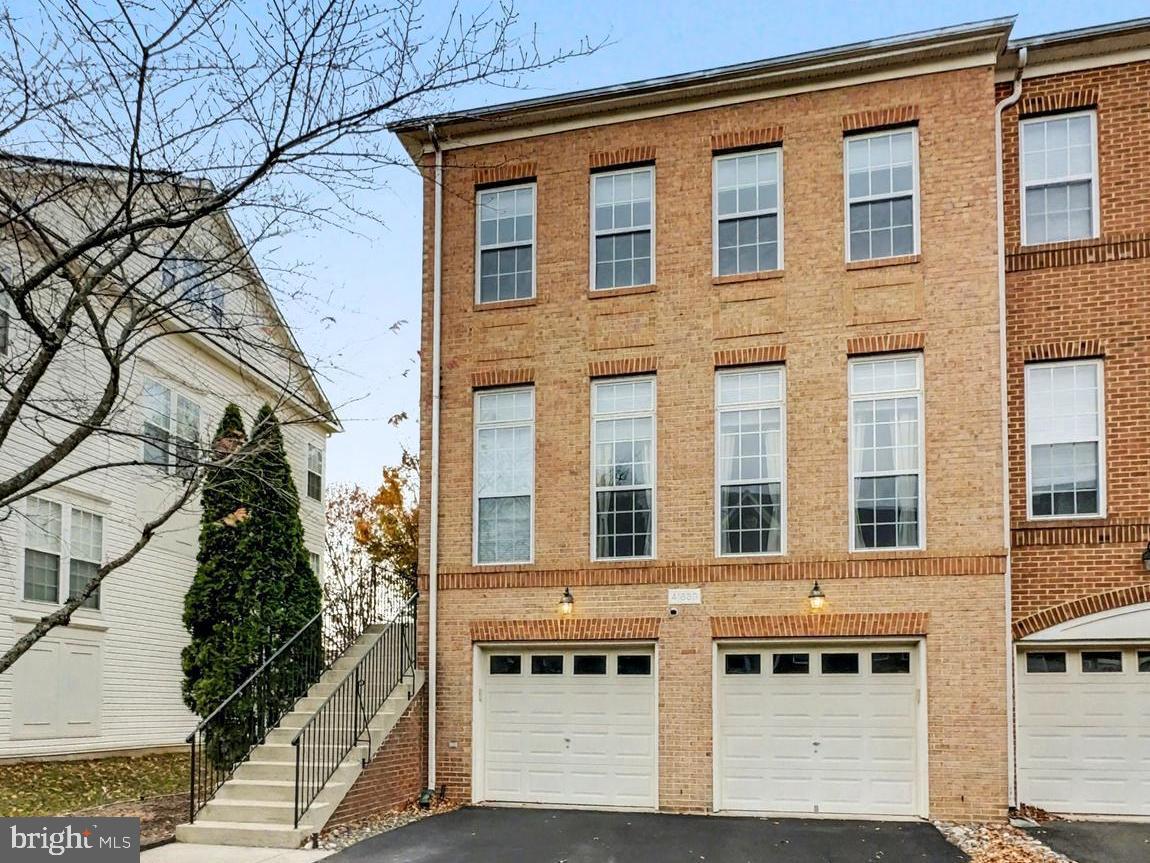 STONE RIDGE - Residential