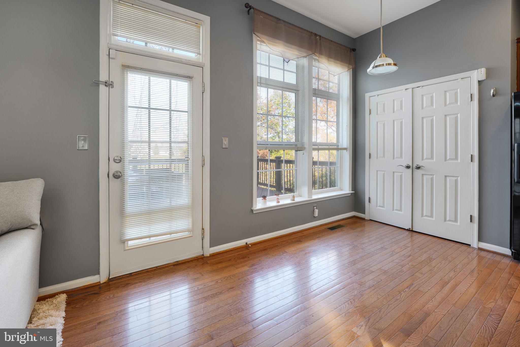 STONE RIDGE - Residential