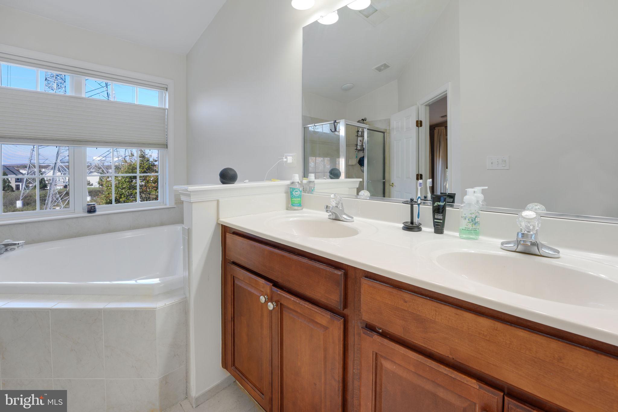 STONE RIDGE - Residential