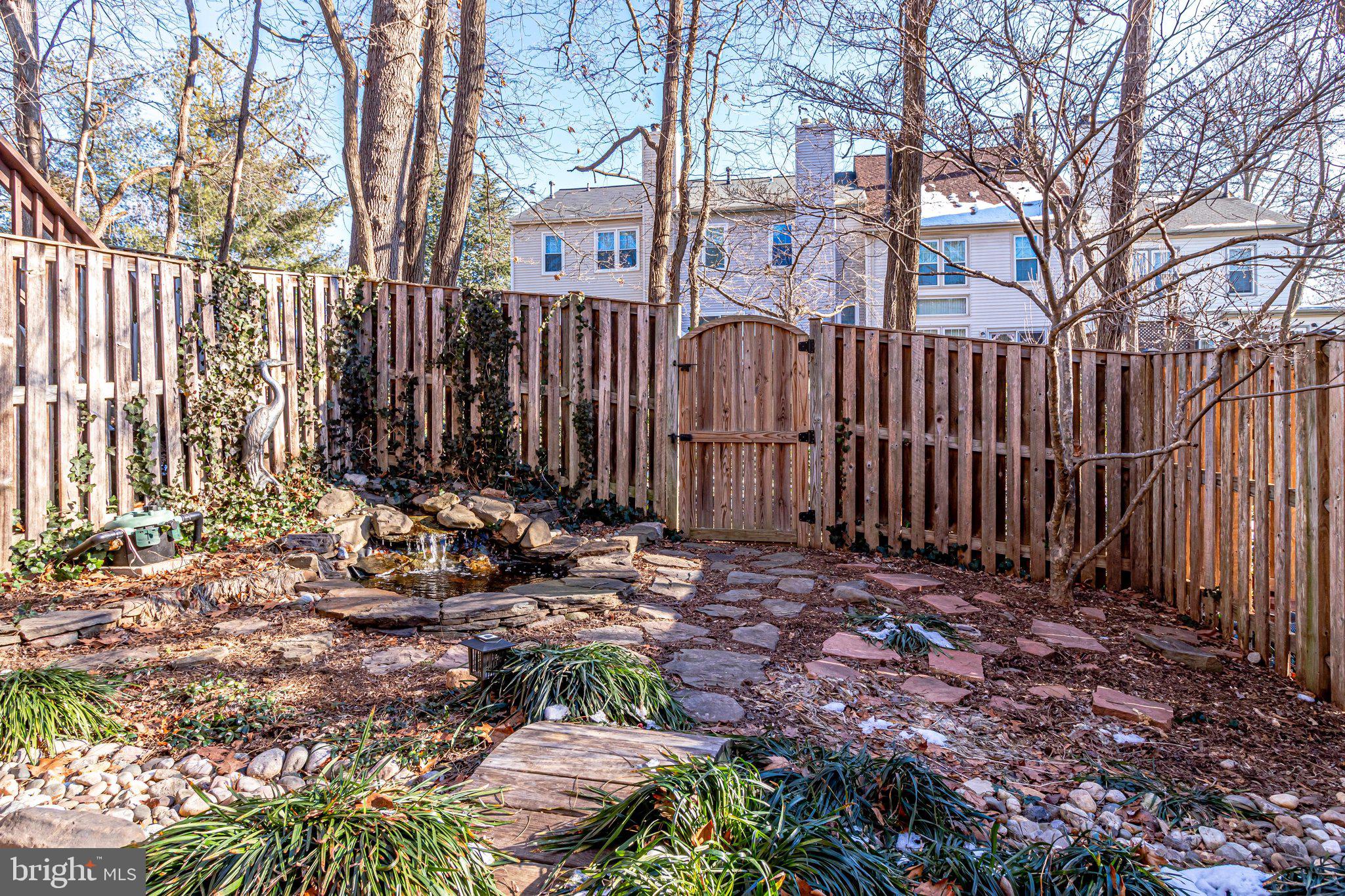 KEENE MILL OAKS - Residential