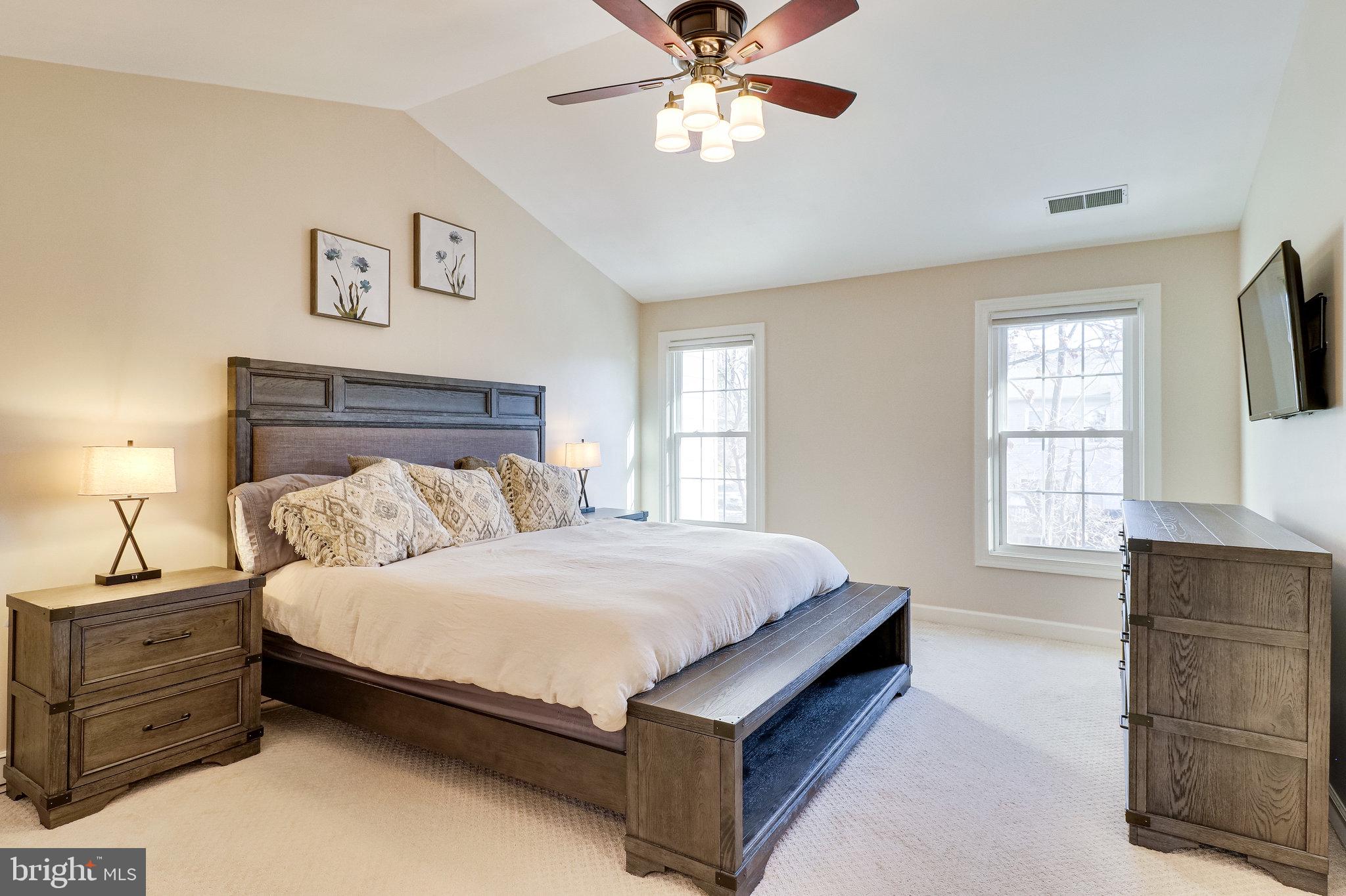 KEENE MILL OAKS - Residential