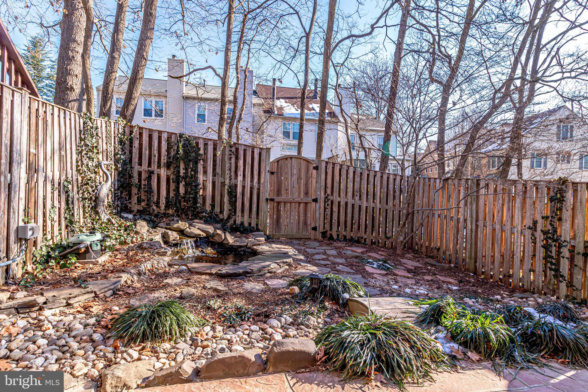 KEENE MILL OAKS - Residential