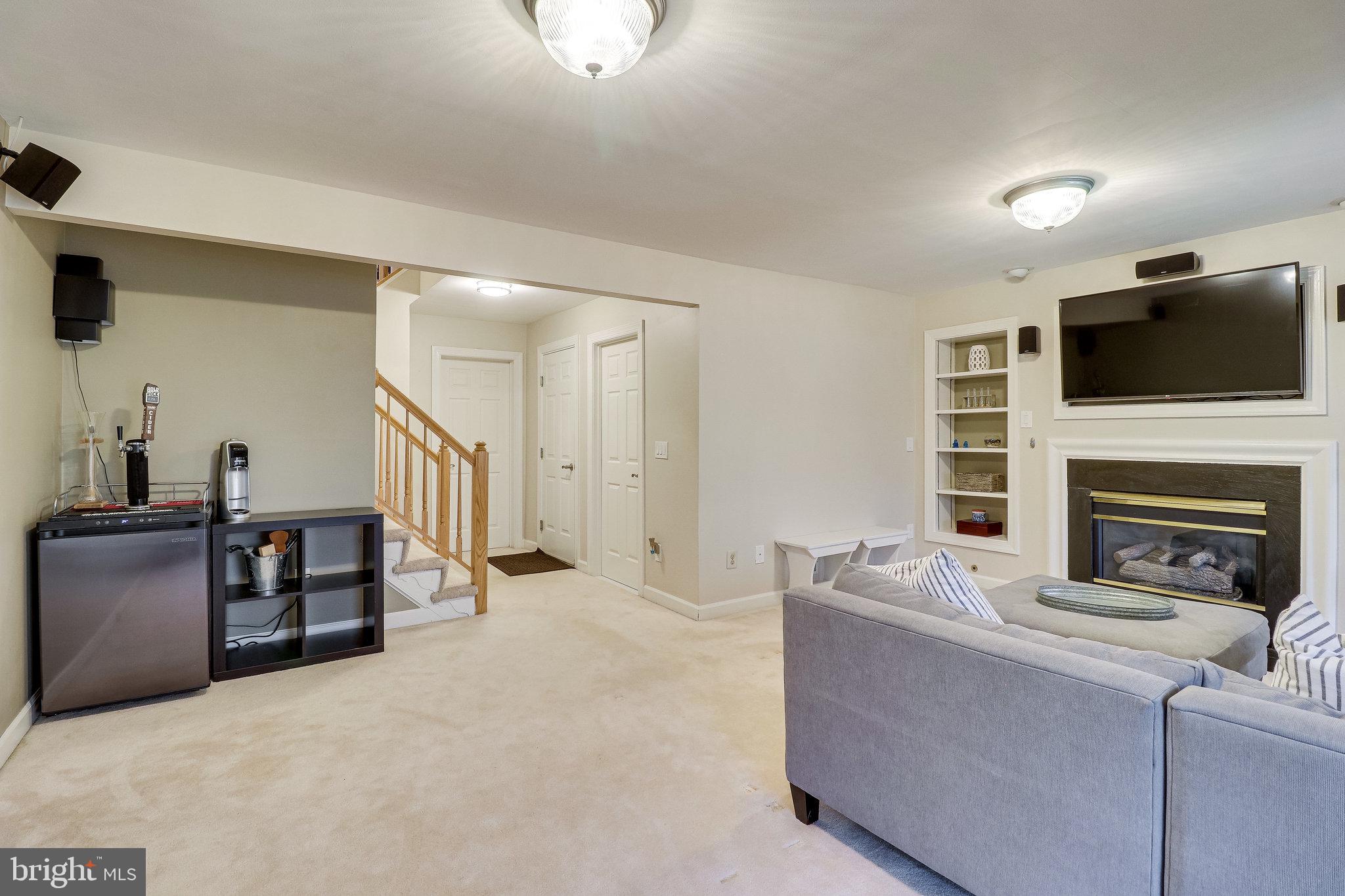 KEENE MILL OAKS - Residential