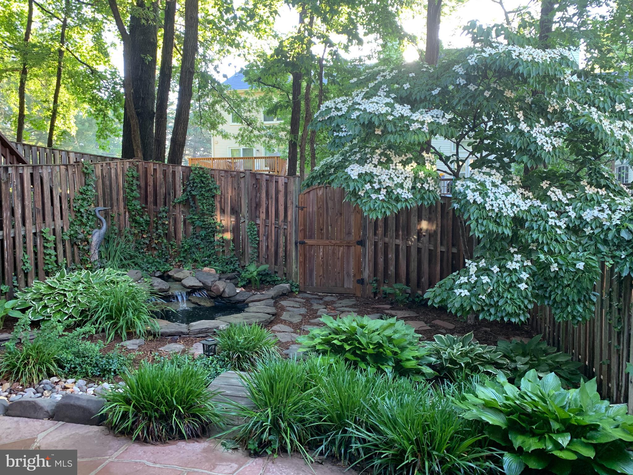 KEENE MILL OAKS - Residential