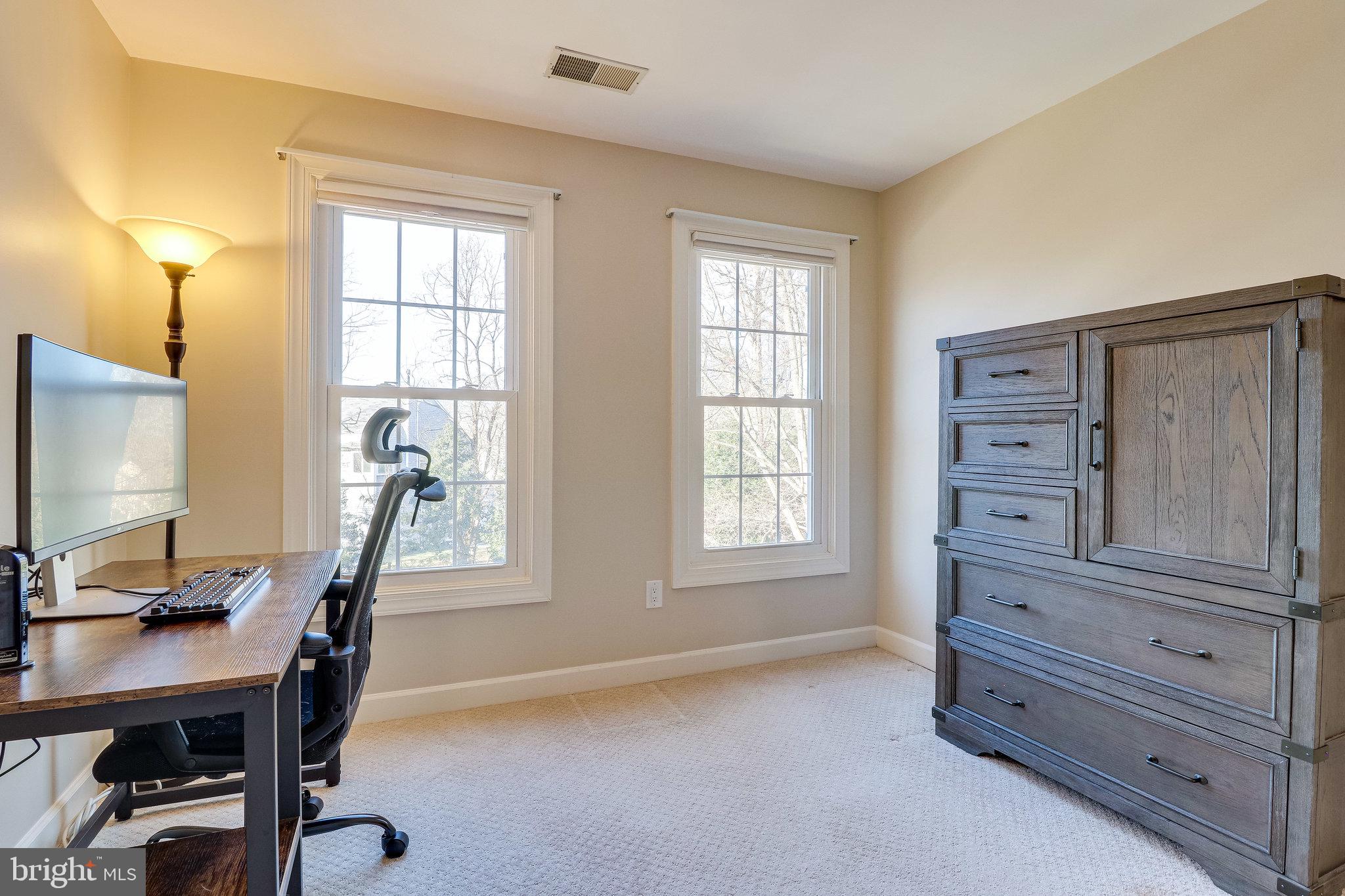 KEENE MILL OAKS - Residential