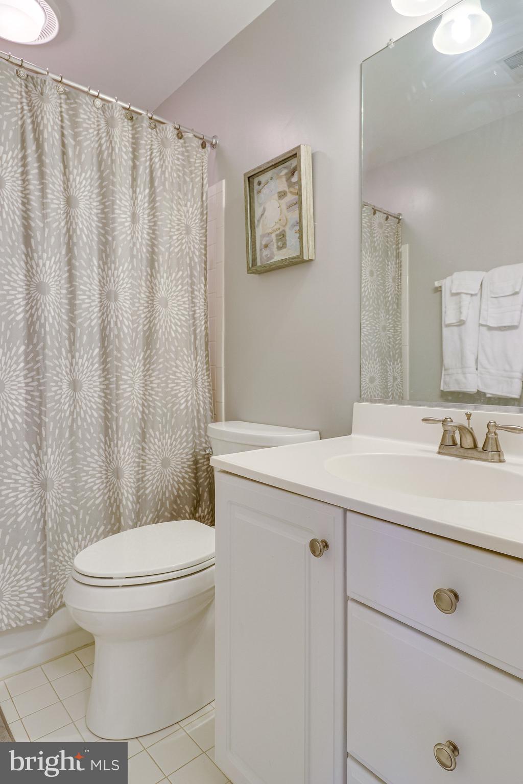 KEENE MILL OAKS - Residential