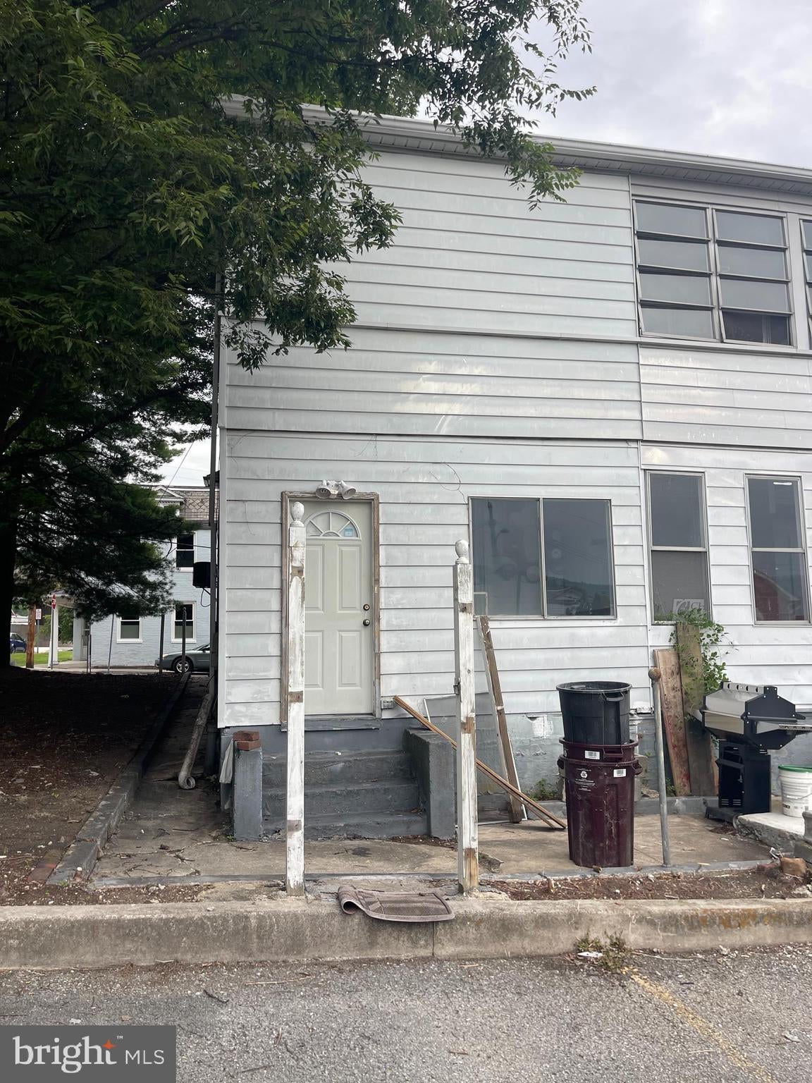 150 POLK STREET