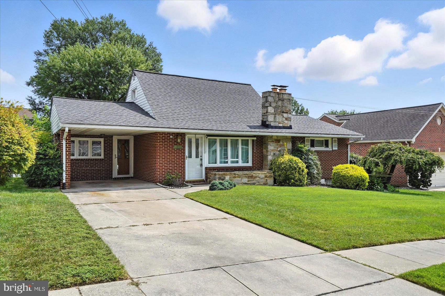 DARLEIGH MANOR - Residential