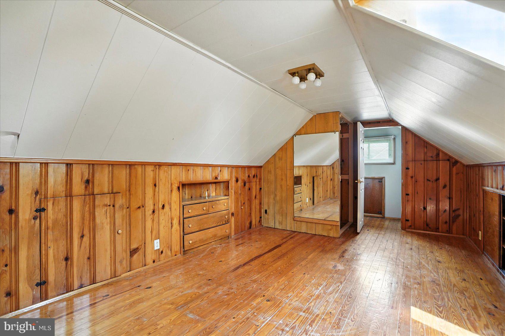 DARLEIGH MANOR - Residential