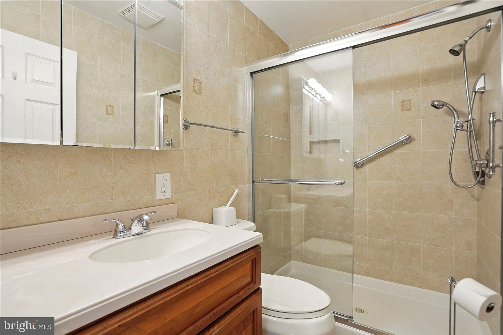 DARLEIGH MANOR - Residential