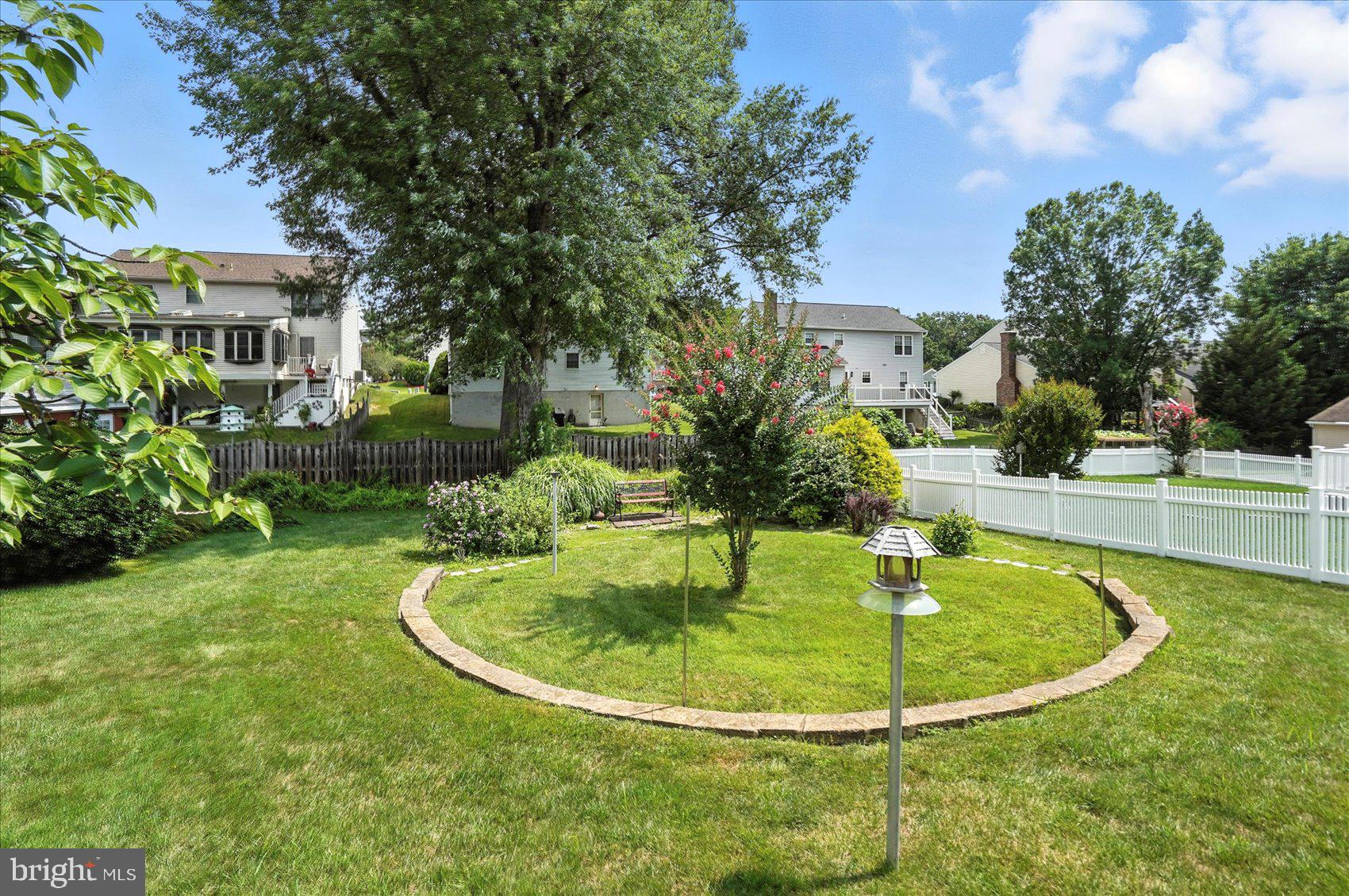 DARLEIGH MANOR - Residential