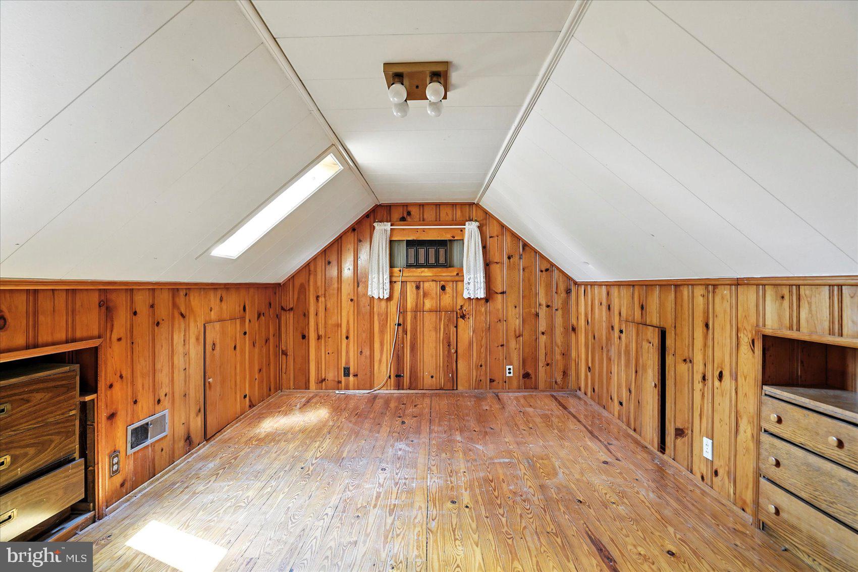 DARLEIGH MANOR - Residential