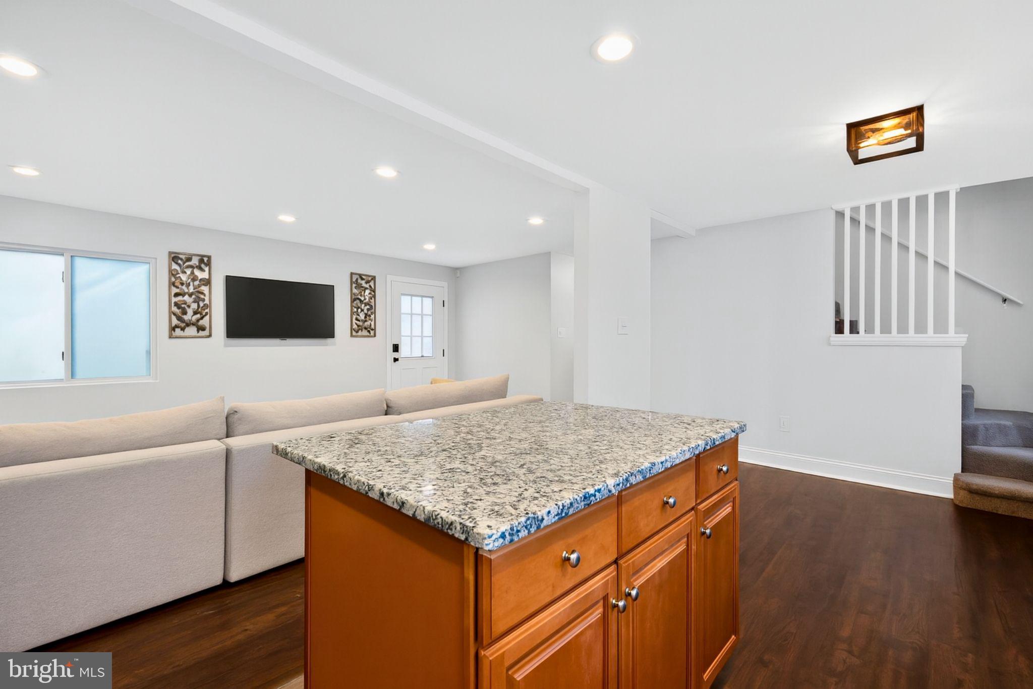 HIGHLAND PARK - Residential