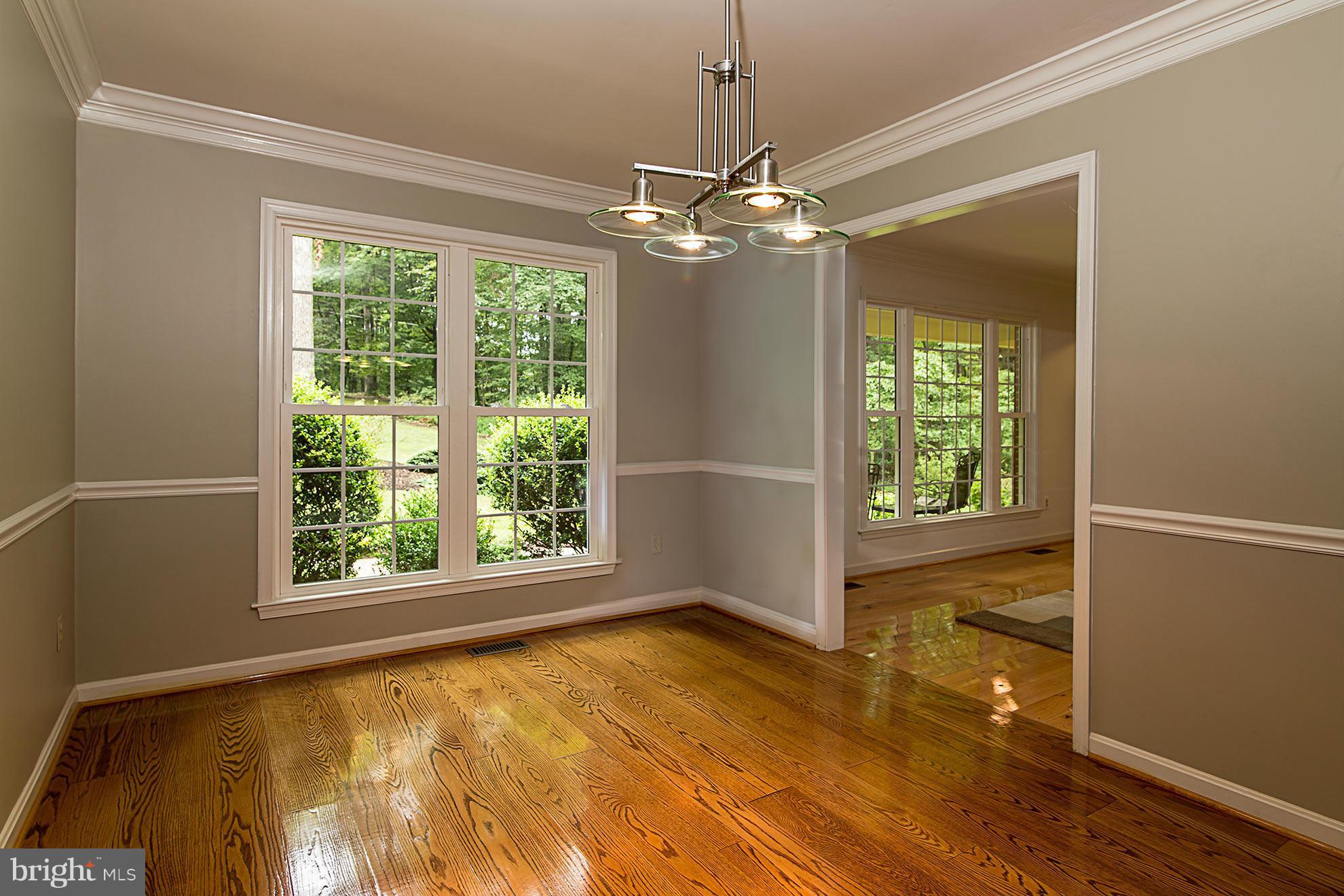 OCCOQUAN OAKS - Residential Lease