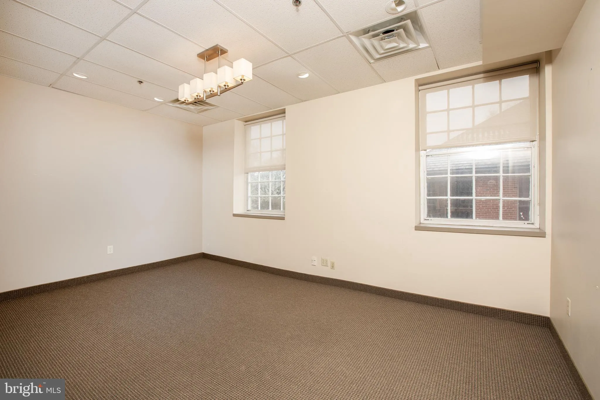 Doylestown, Pennsylvania 18901, United States, ,Residential,Active,103577