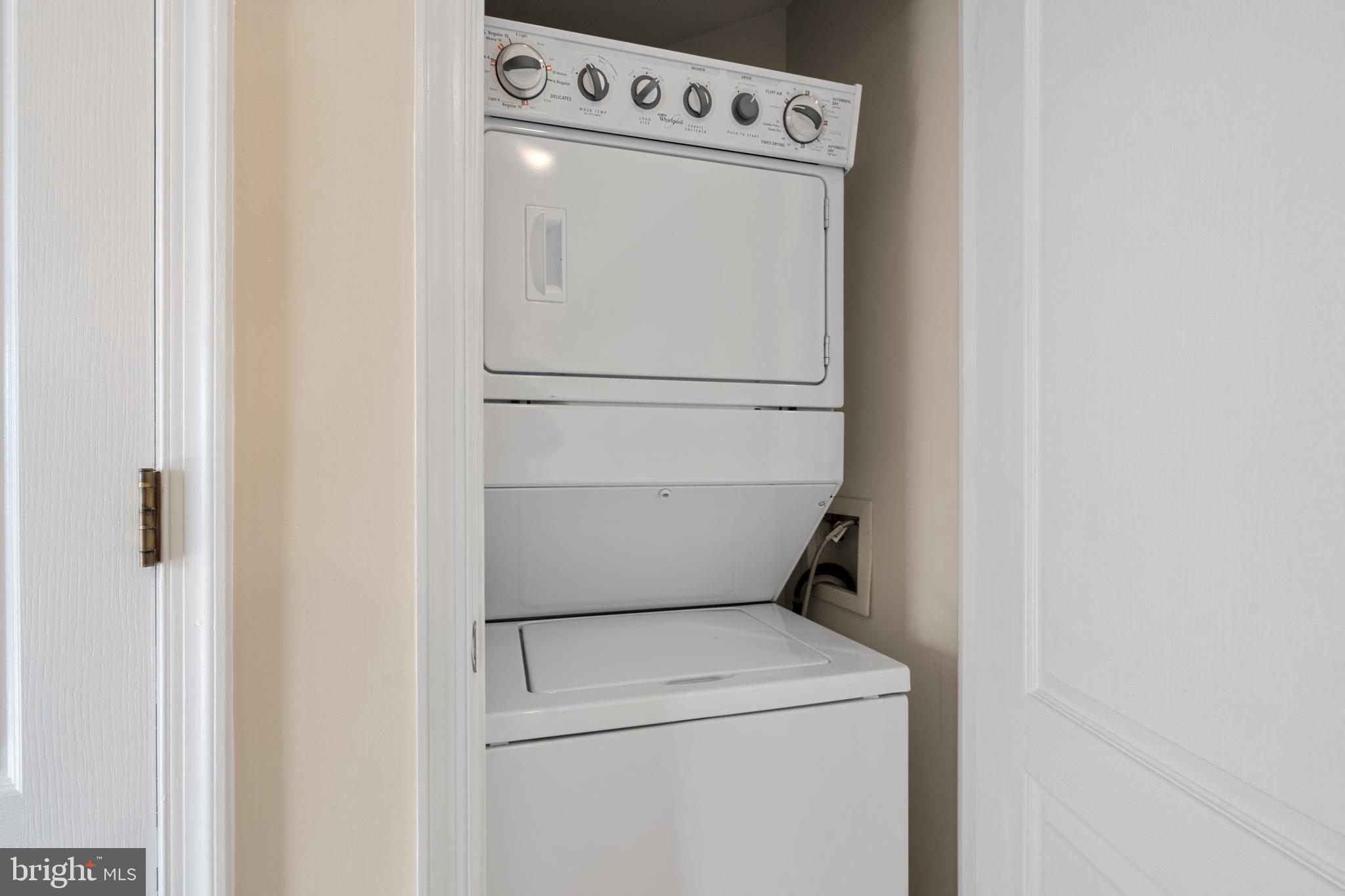 FALLS STATION - Residential