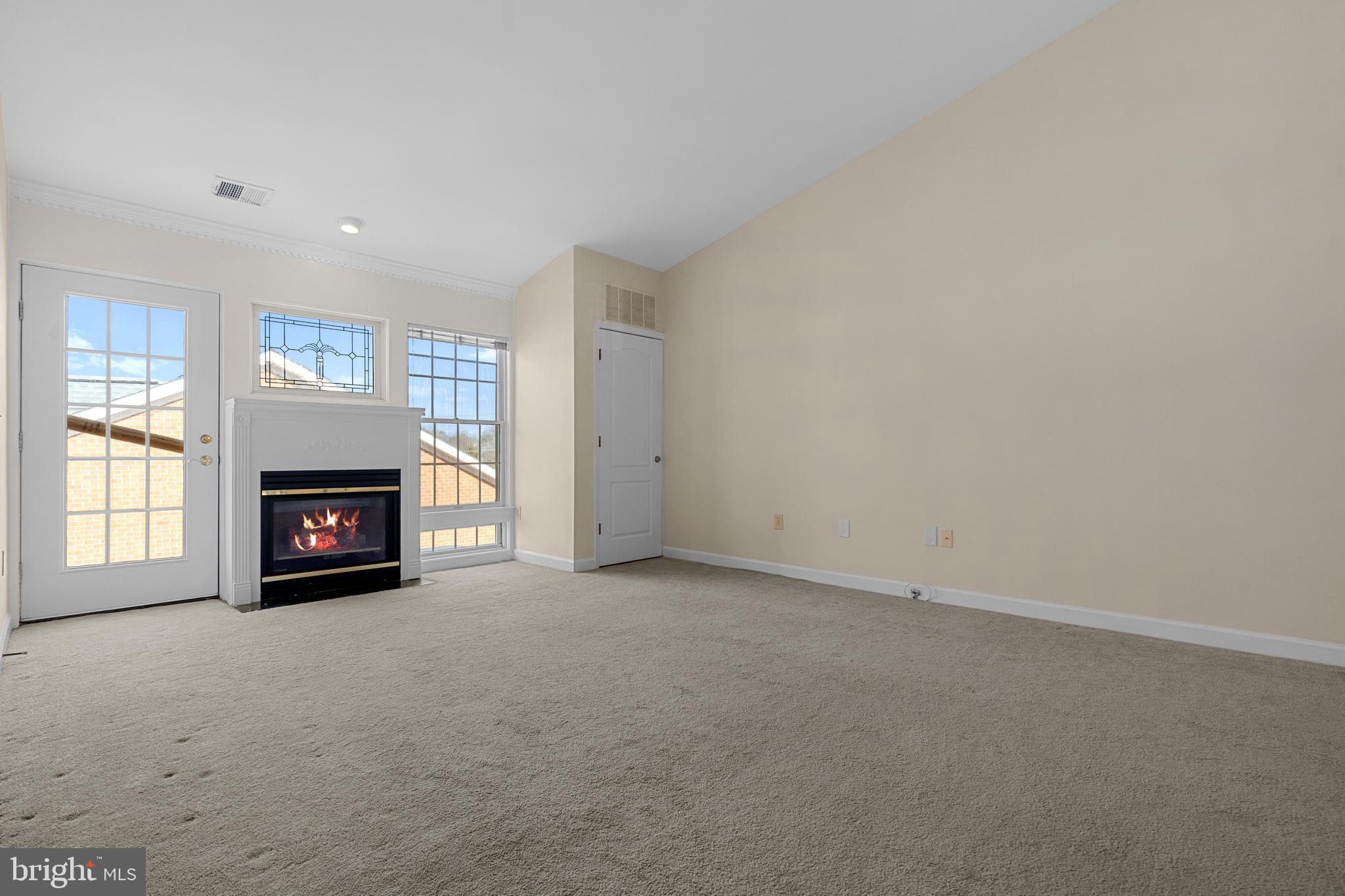 FALLS STATION - Residential