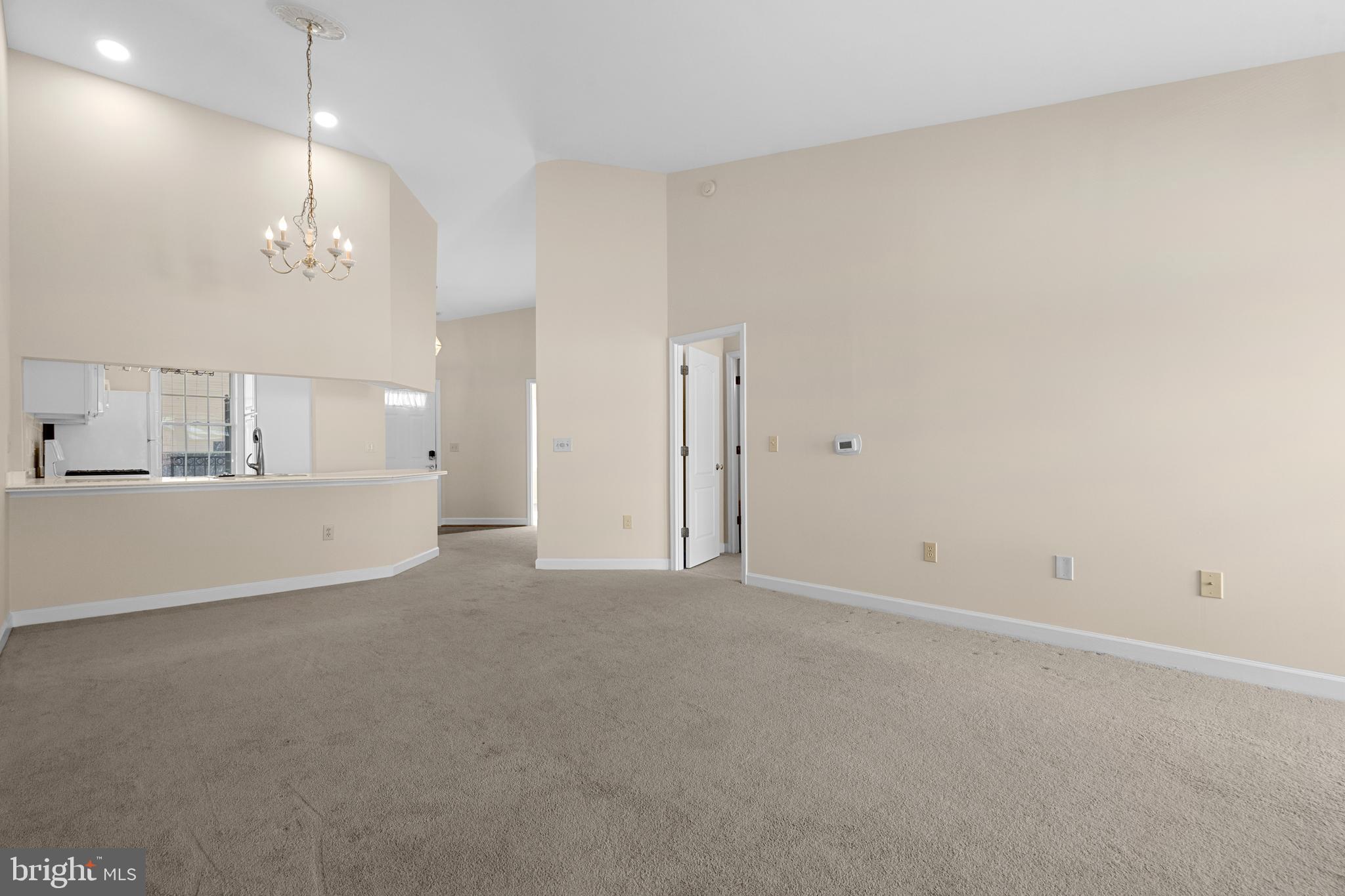 FALLS STATION - Residential