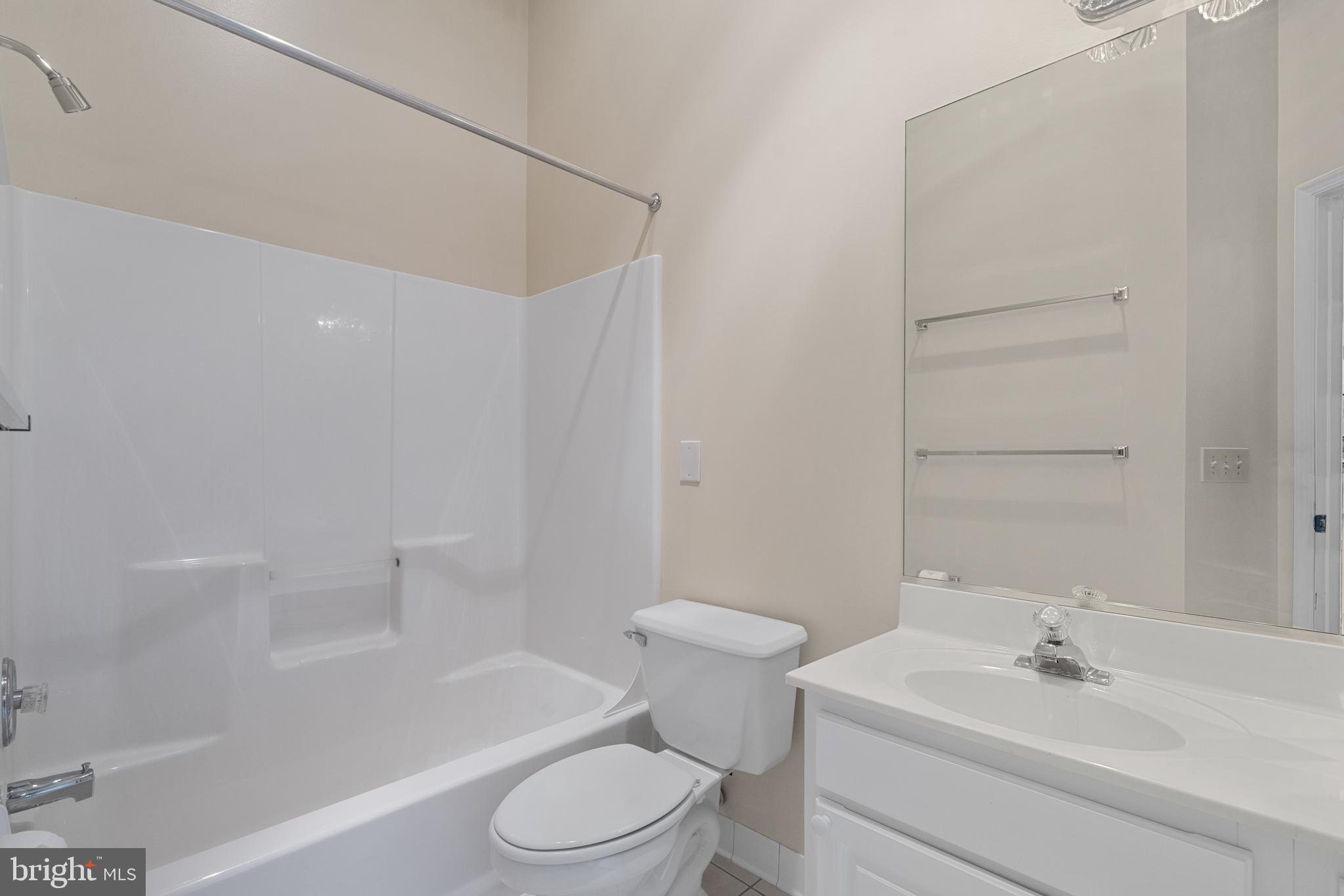 FALLS STATION - Residential