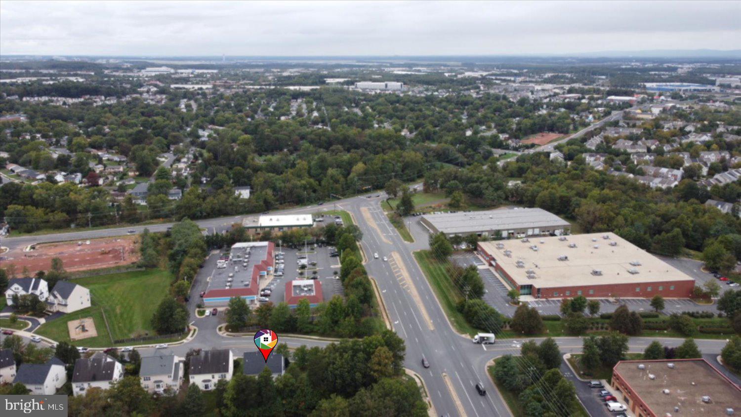 LOCHEWOOD - Residential Lease