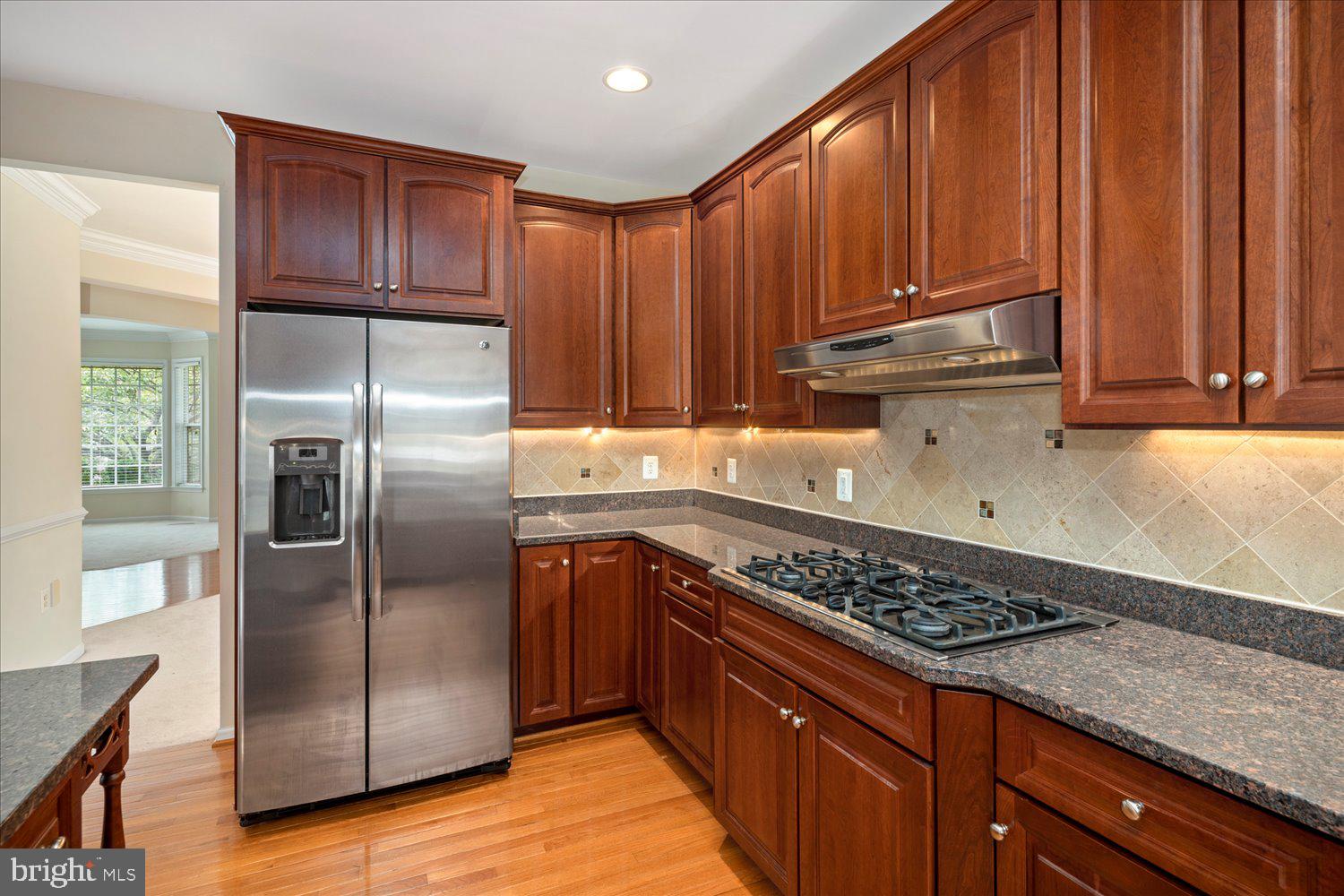 LOCHEWOOD - Residential Lease