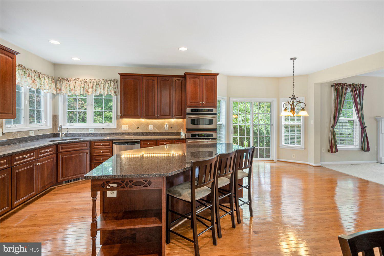 LOCHEWOOD - Residential Lease