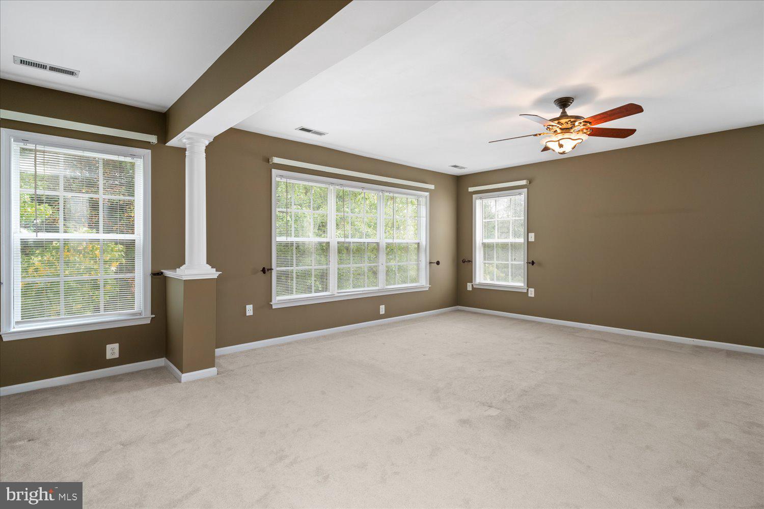 LOCHEWOOD - Residential Lease