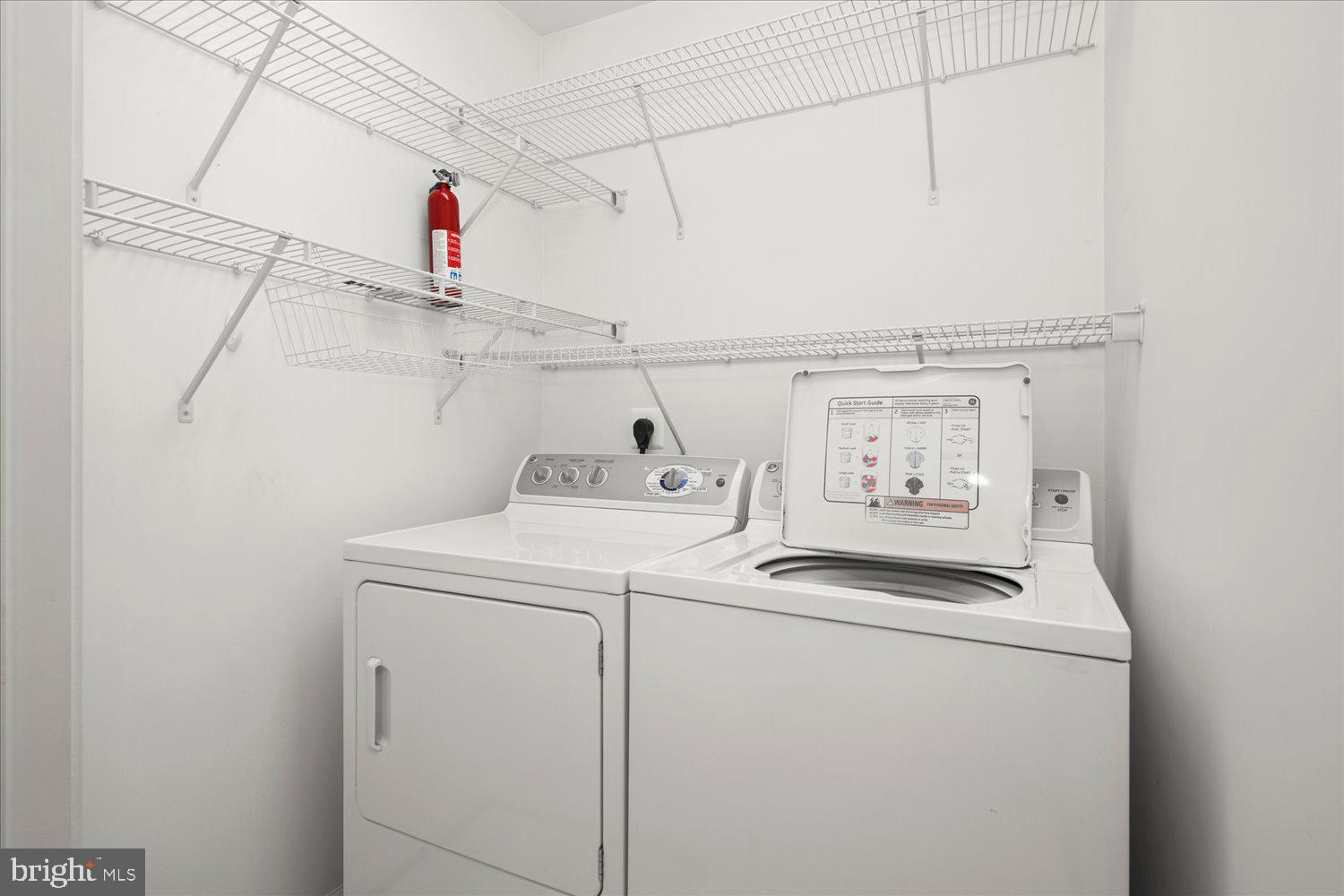 LOCHEWOOD - Residential Lease