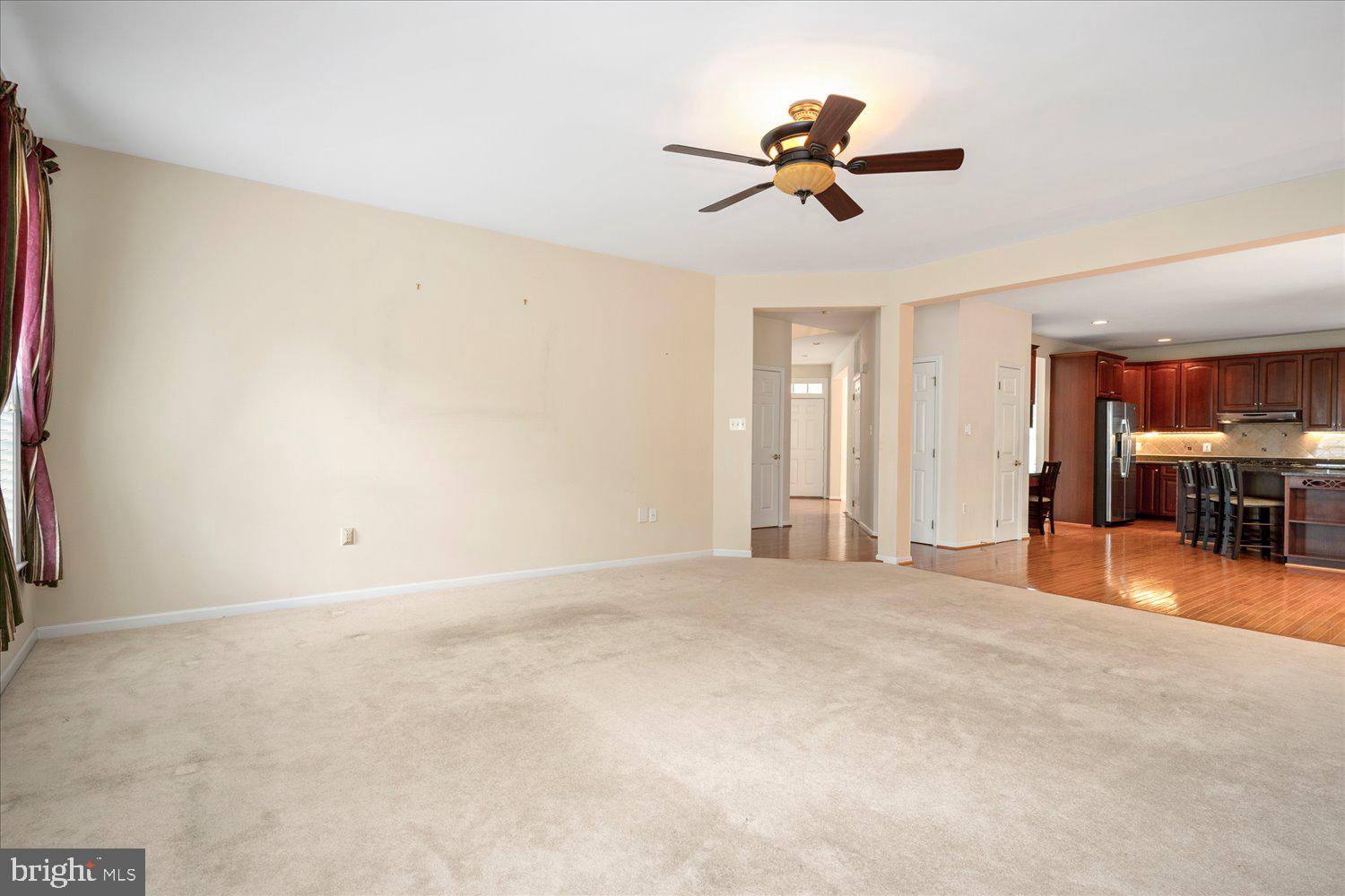 LOCHEWOOD - Residential Lease