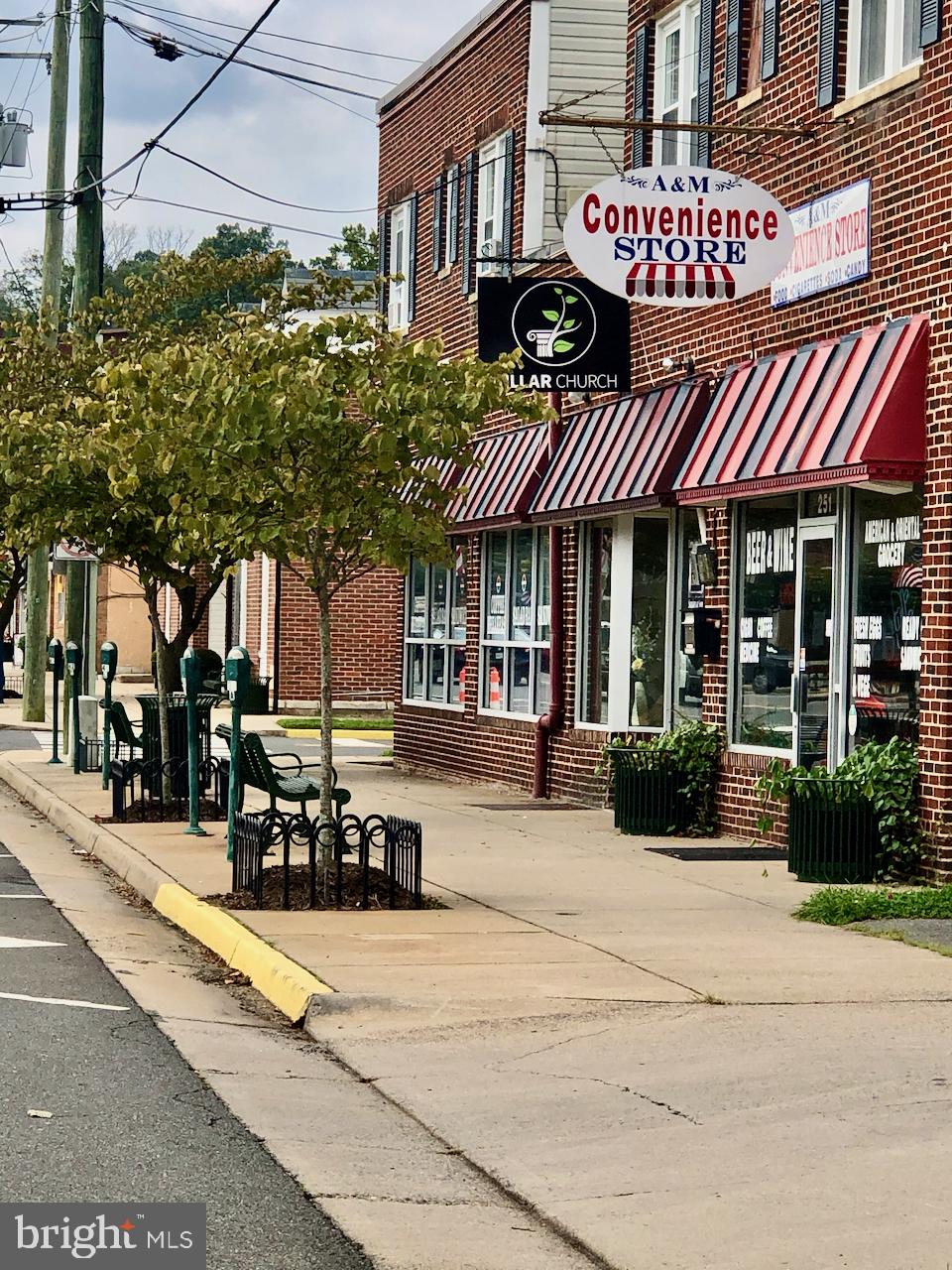 QUANTICO - Residential Lease