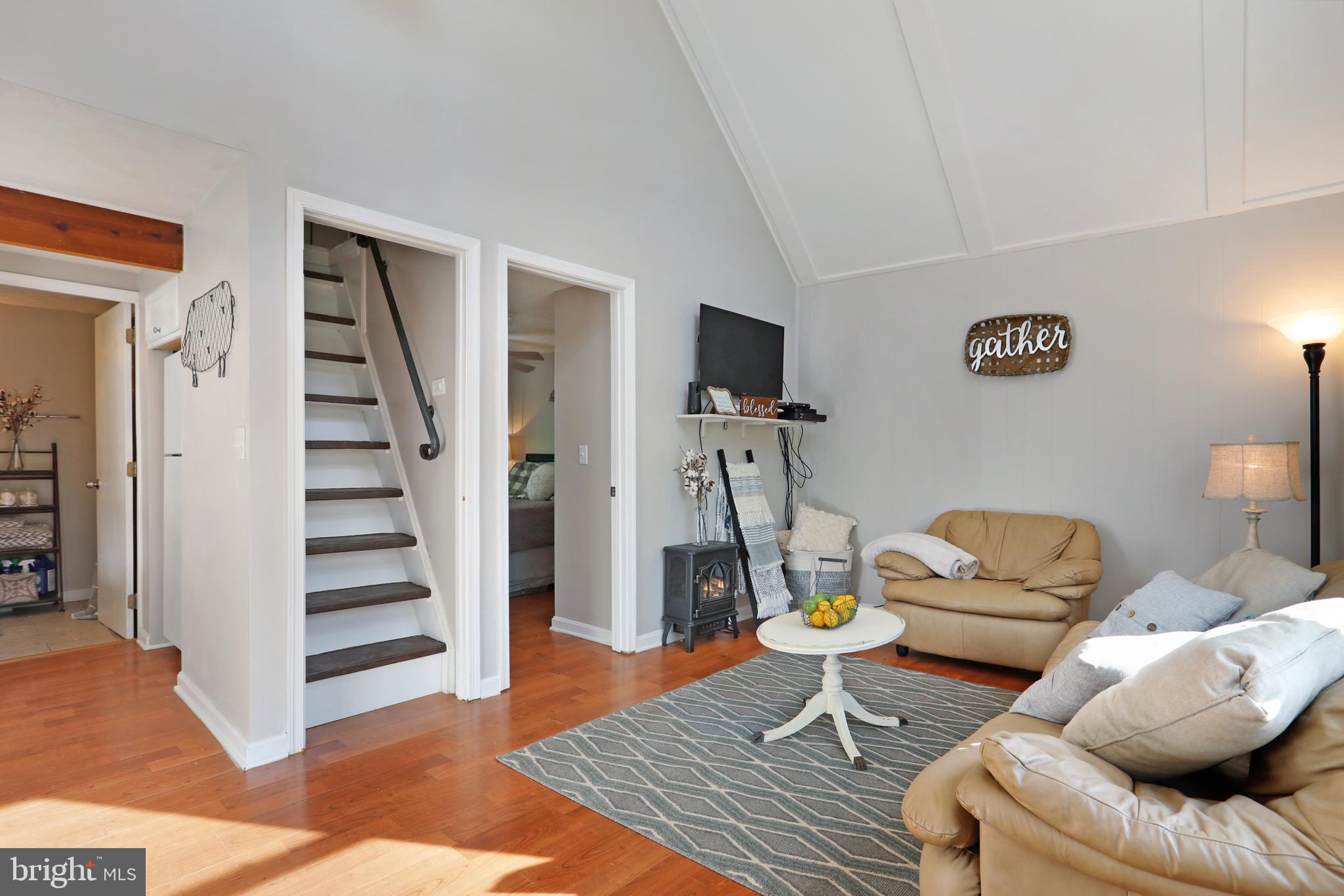 SHEN FARMS MT LAKE - Residential