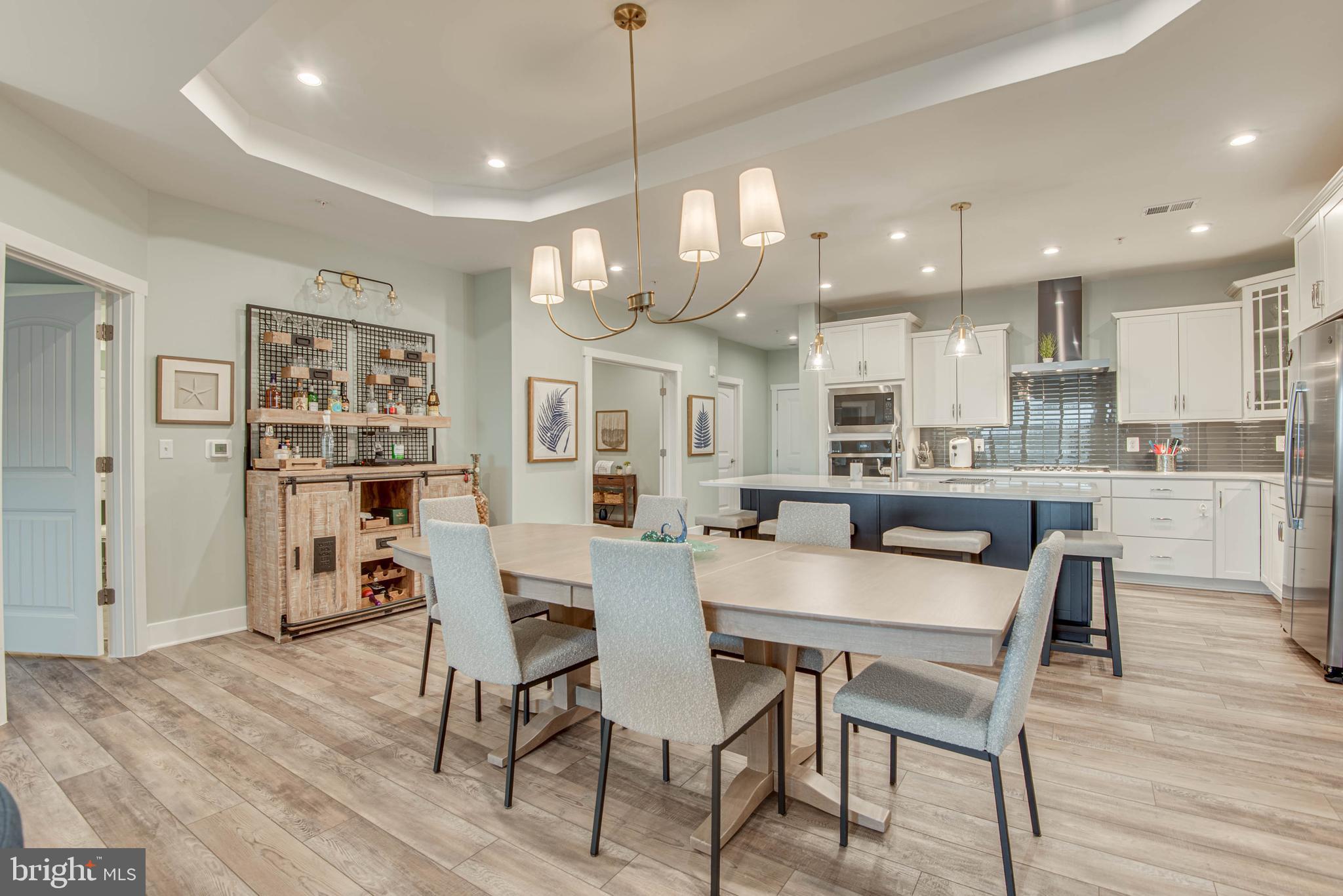 FOUR SEASONS AT KENT ISLAND - Residential Lease