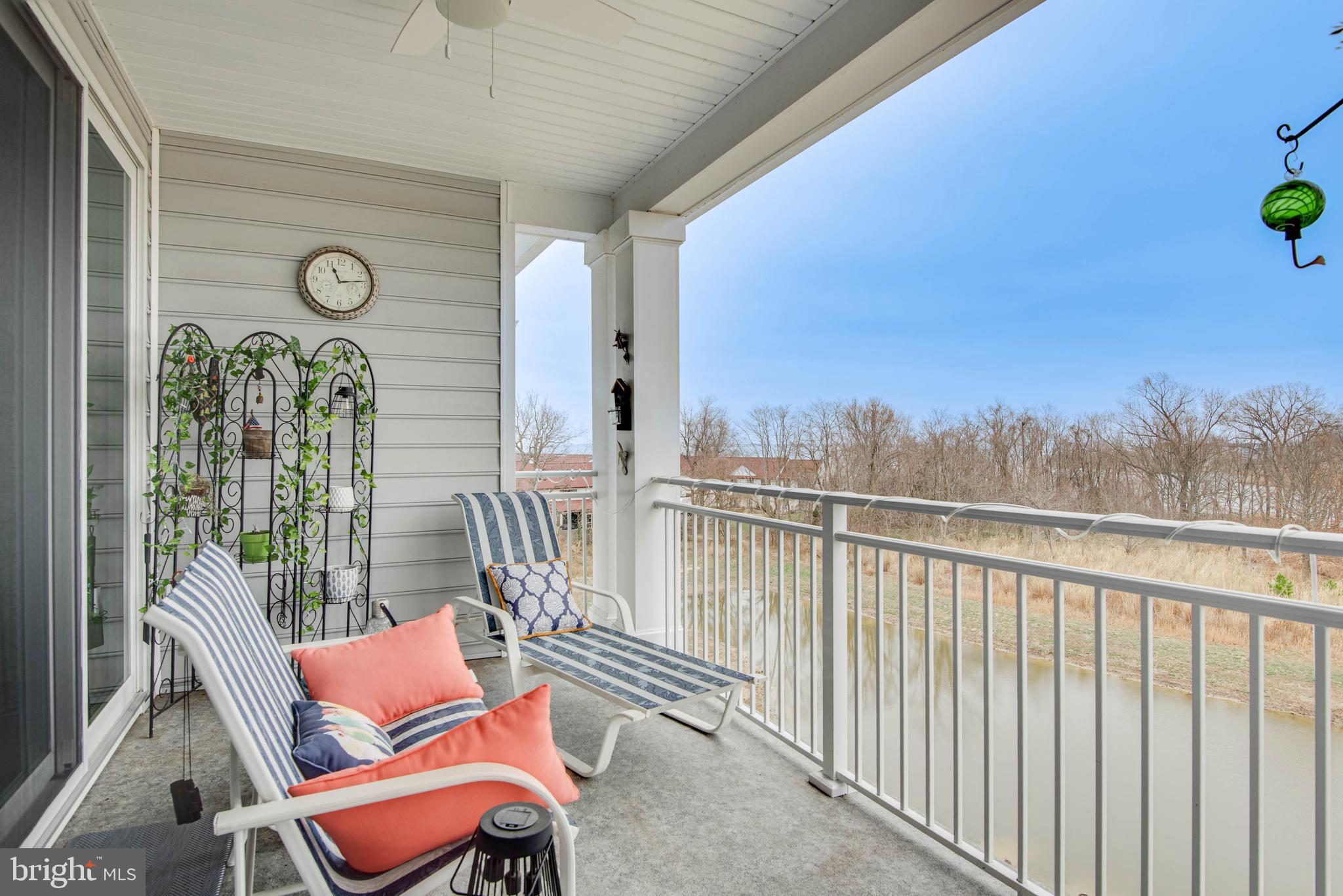 FOUR SEASONS AT KENT ISLAND - Residential Lease