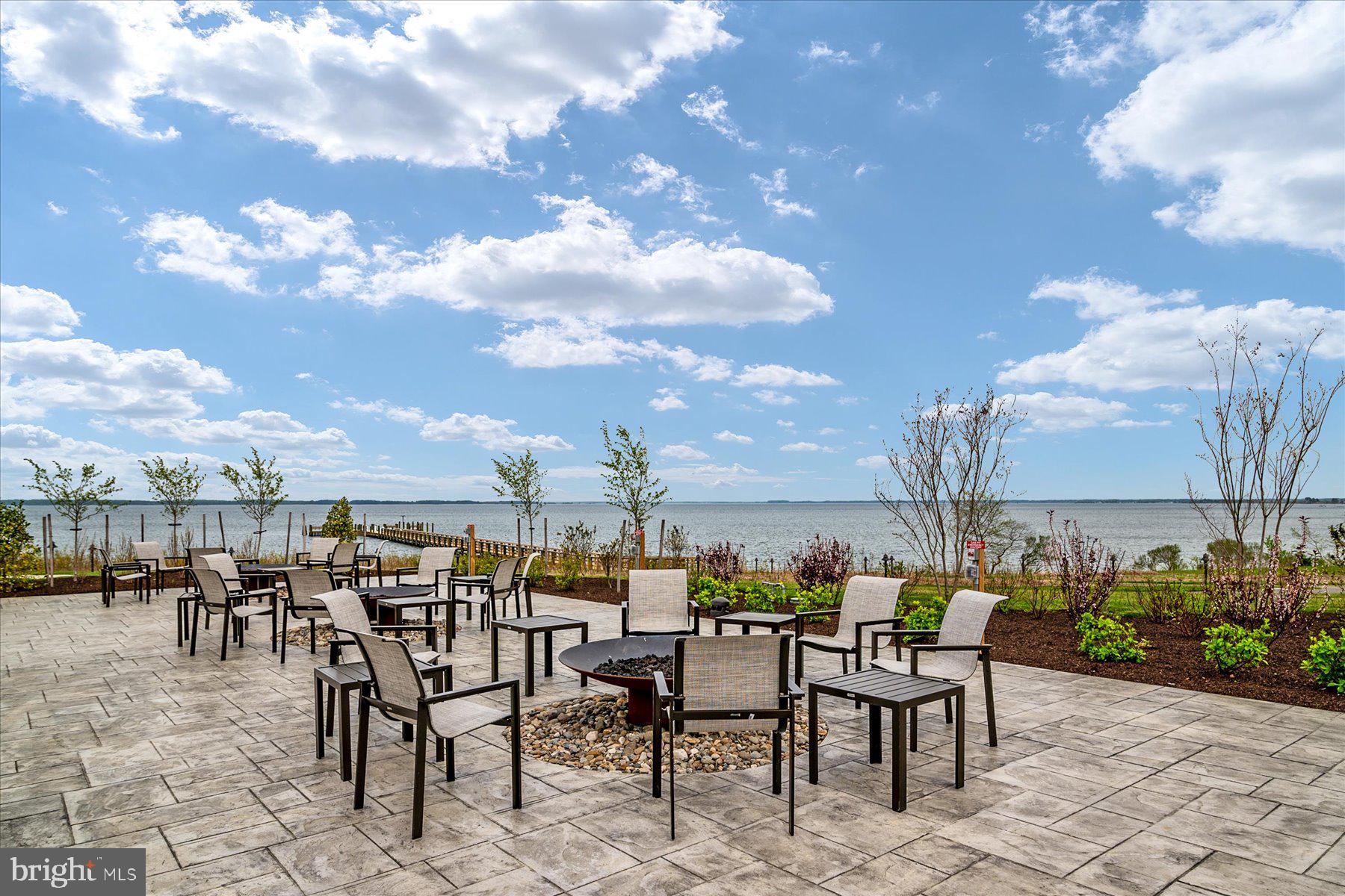 FOUR SEASONS AT KENT ISLAND - Residential Lease