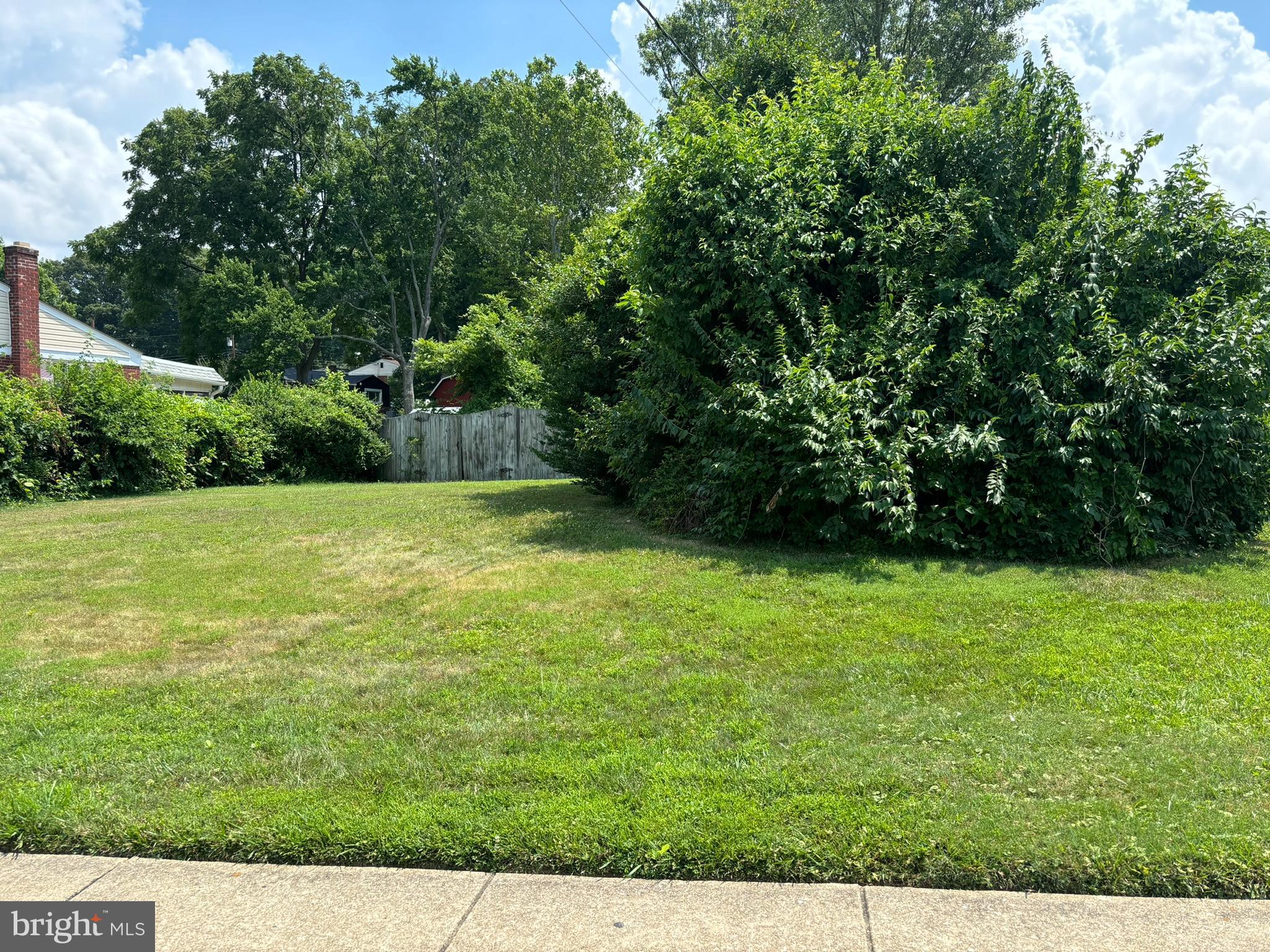 FAIRVIEW - Residential