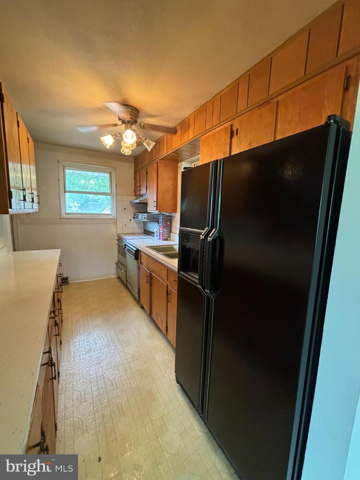 FAIRVIEW - Residential