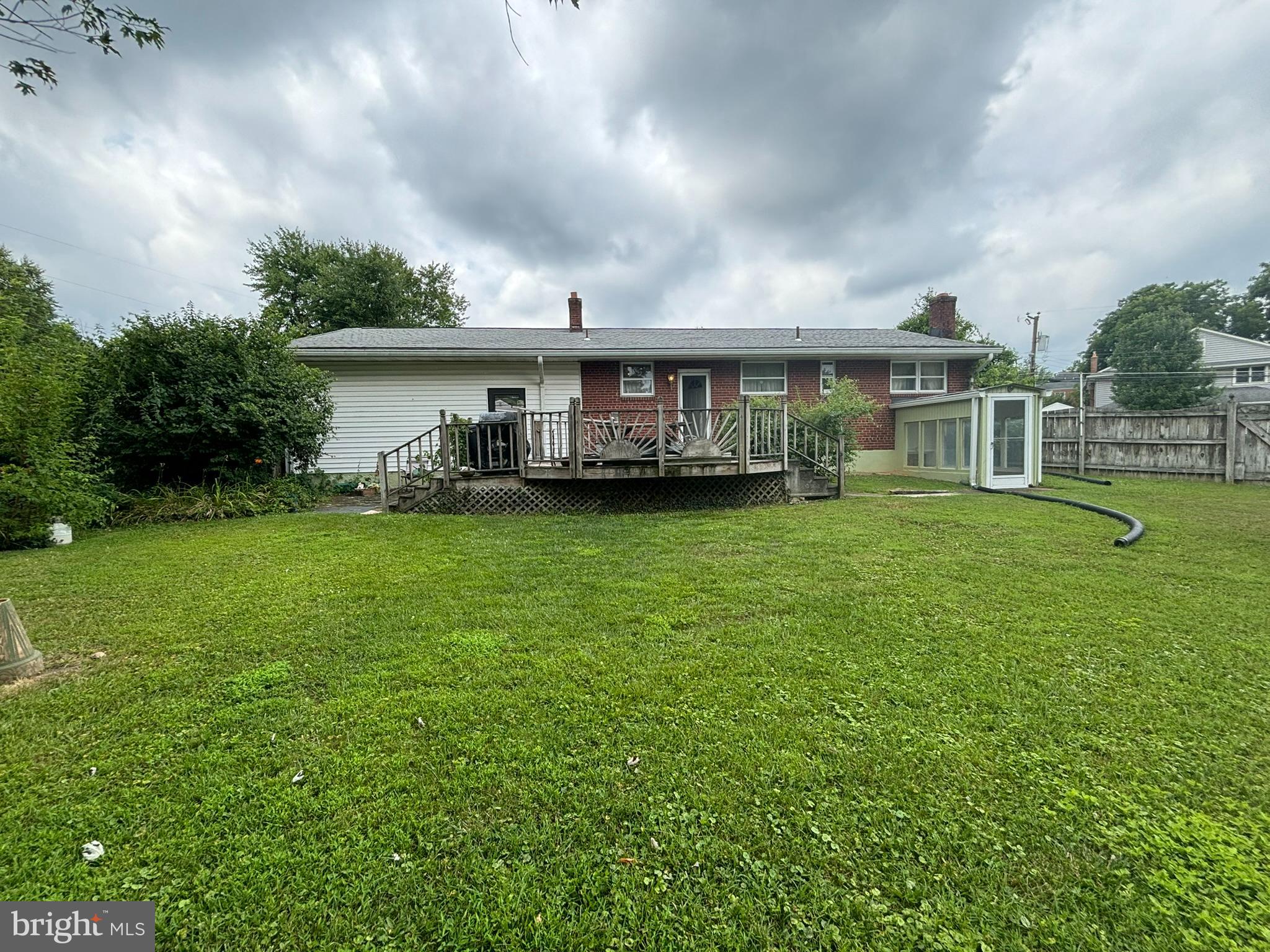 FAIRVIEW - Residential