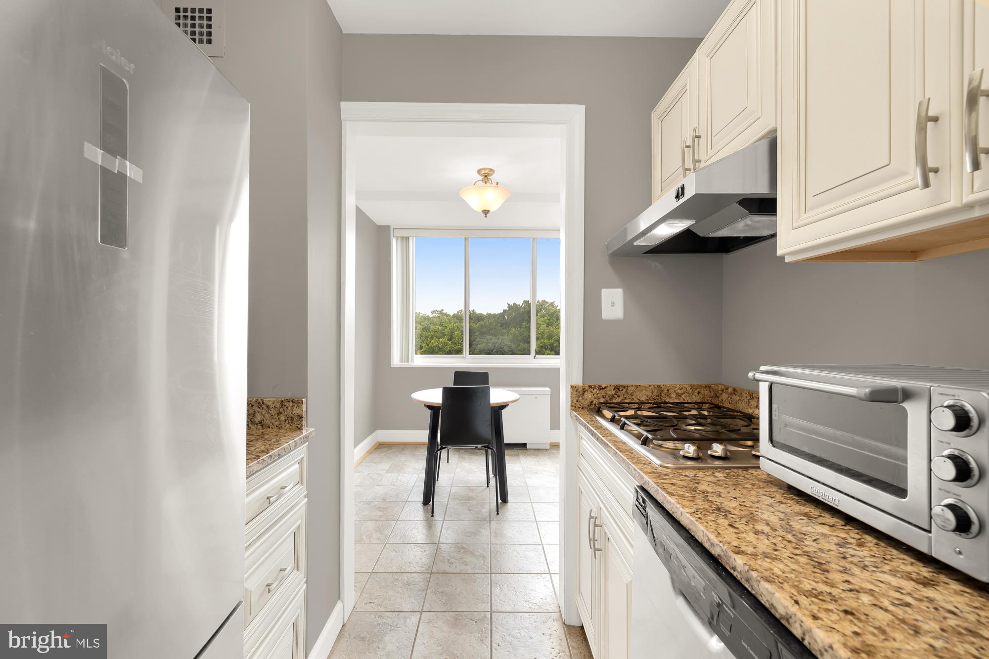 GROSVENOR PARK - Residential