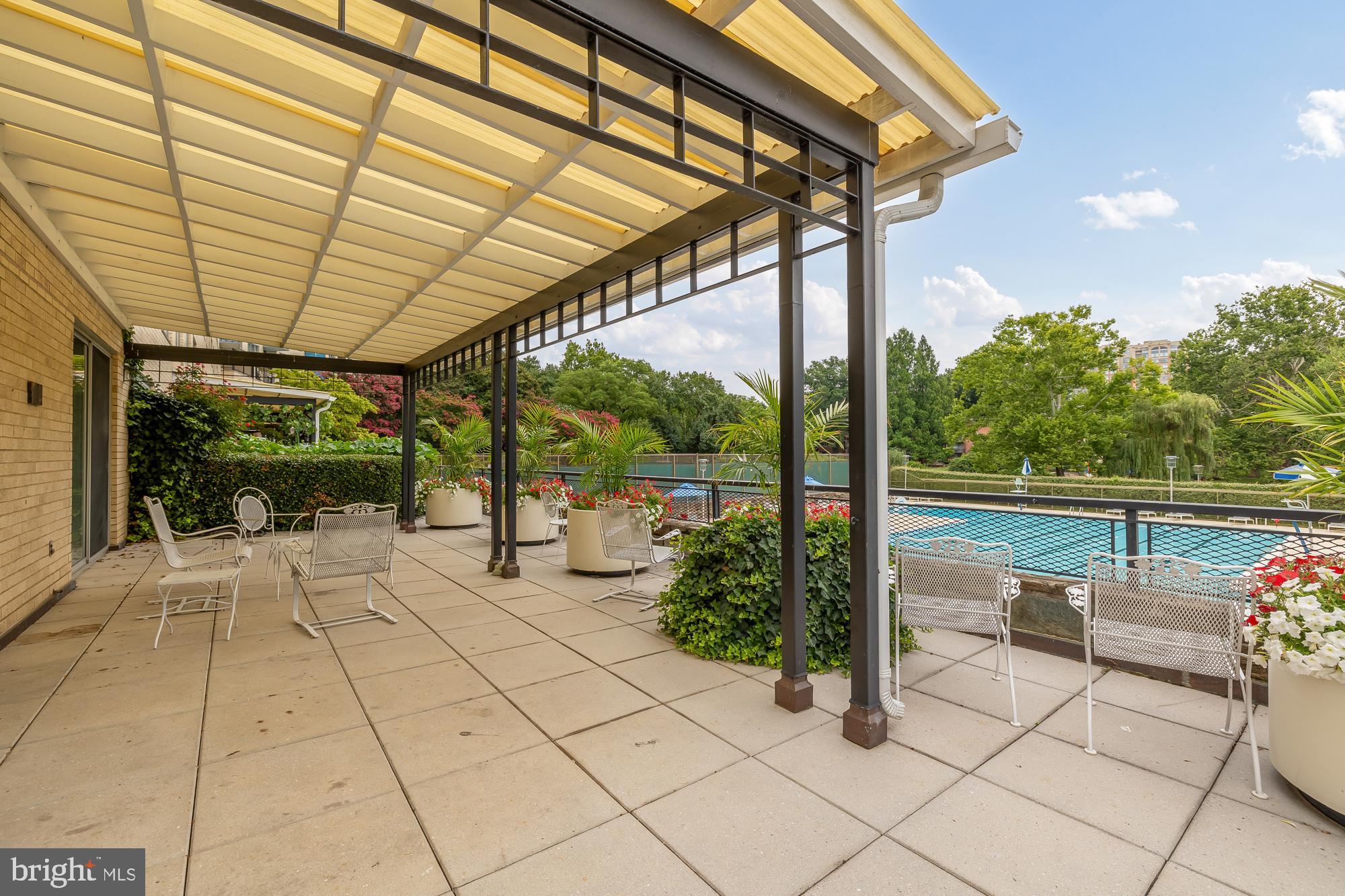 GROSVENOR PARK - Residential