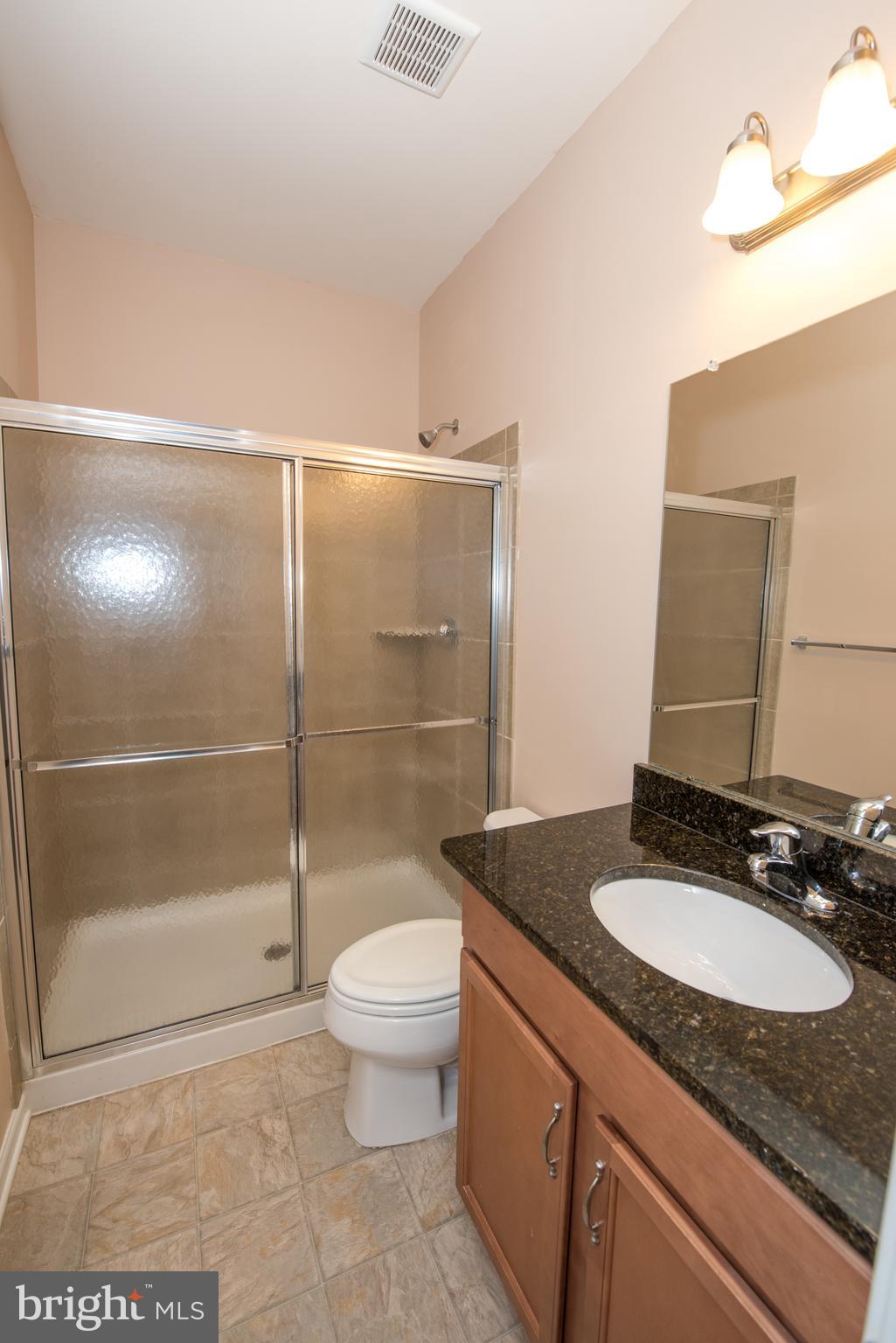 HIGH GROVE - Residential Lease