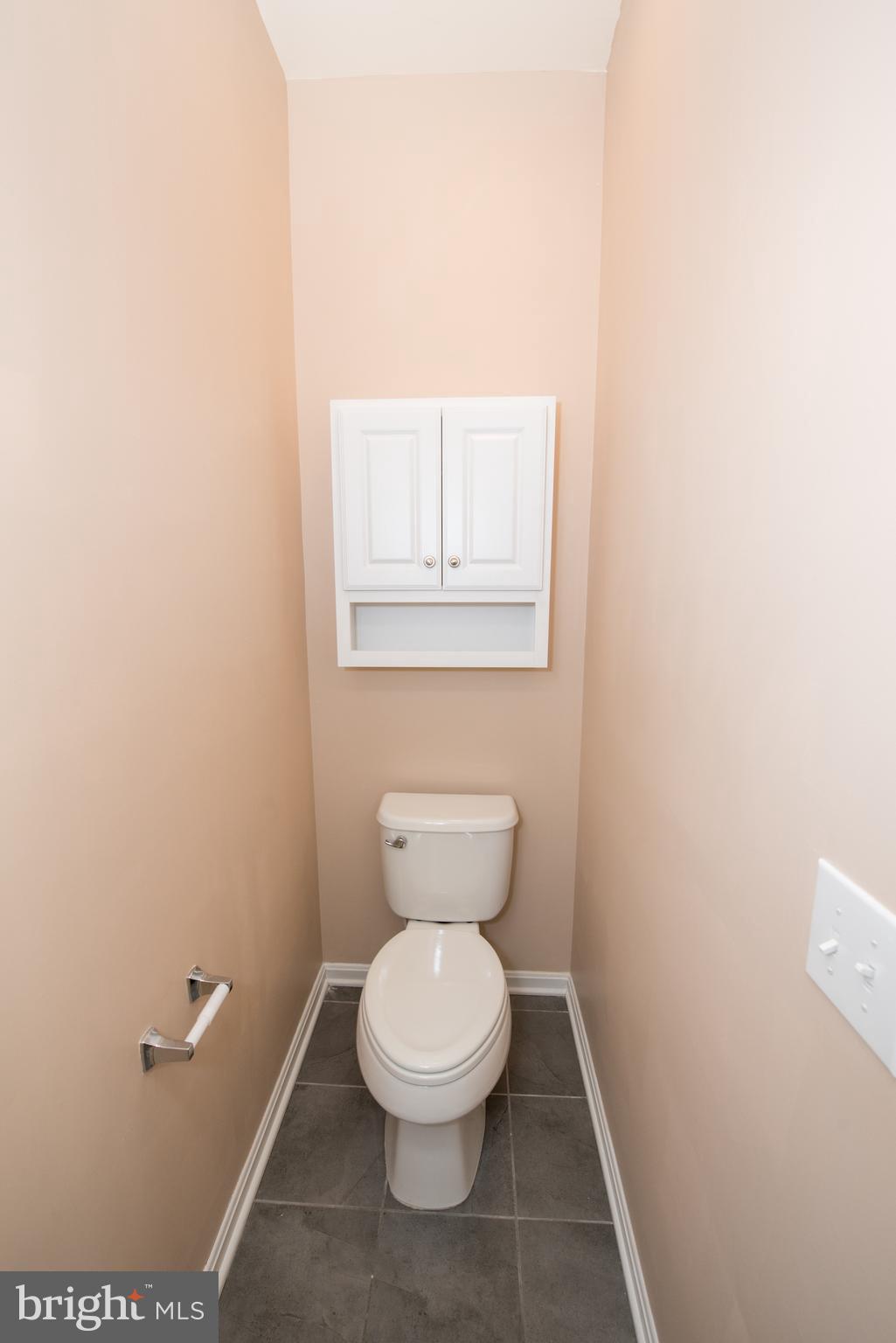 HIGH GROVE - Residential Lease