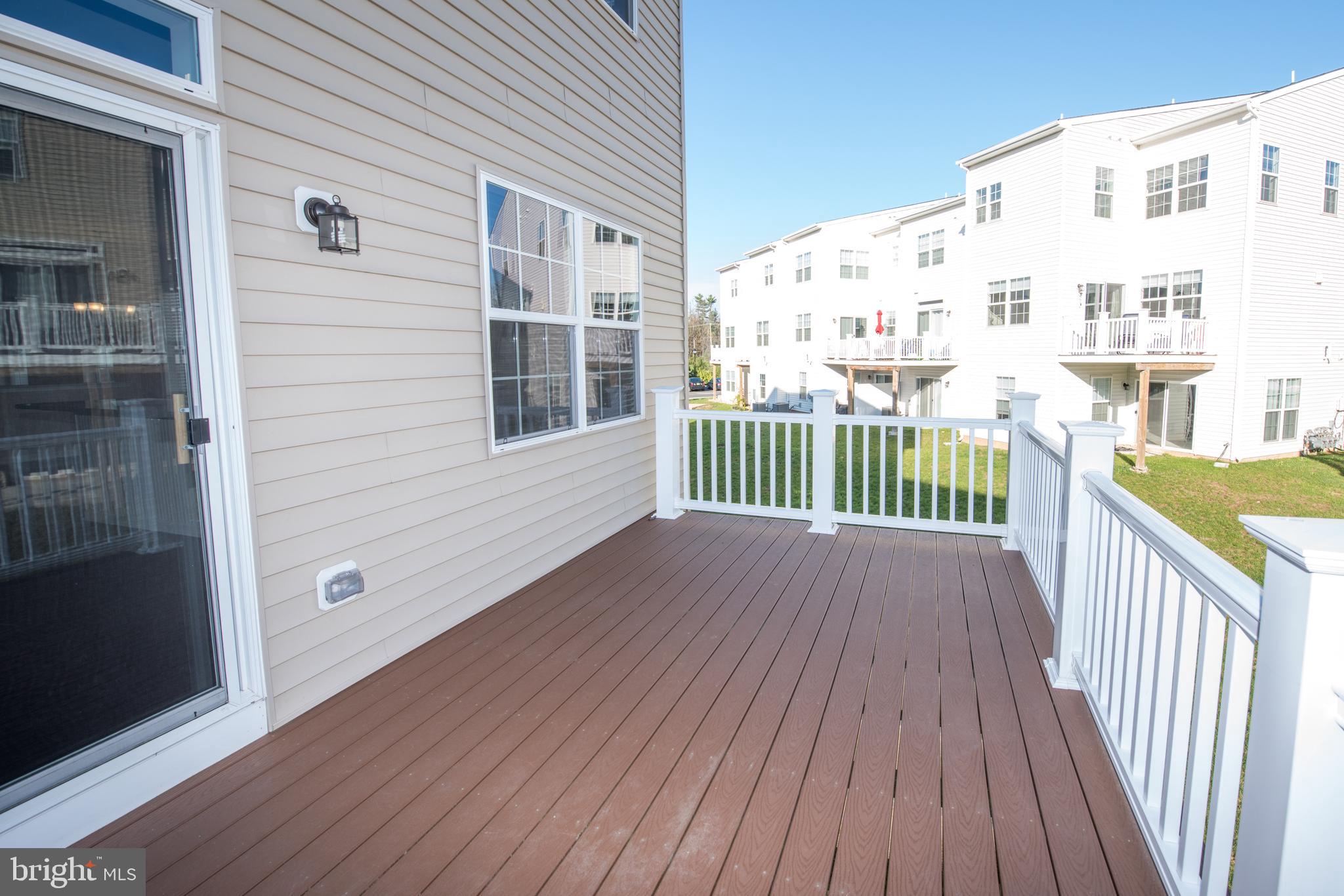 HIGH GROVE - Residential Lease