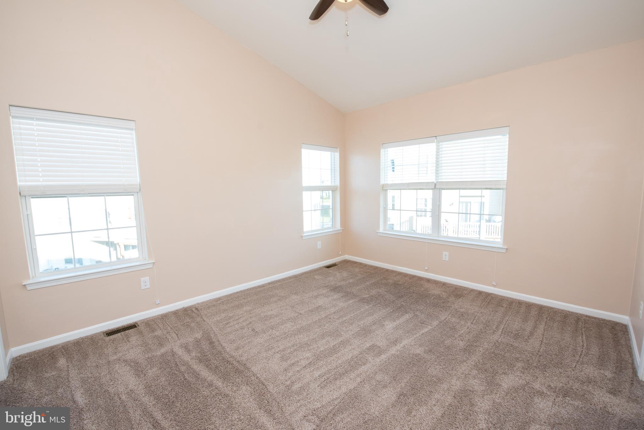 HIGH GROVE - Residential Lease