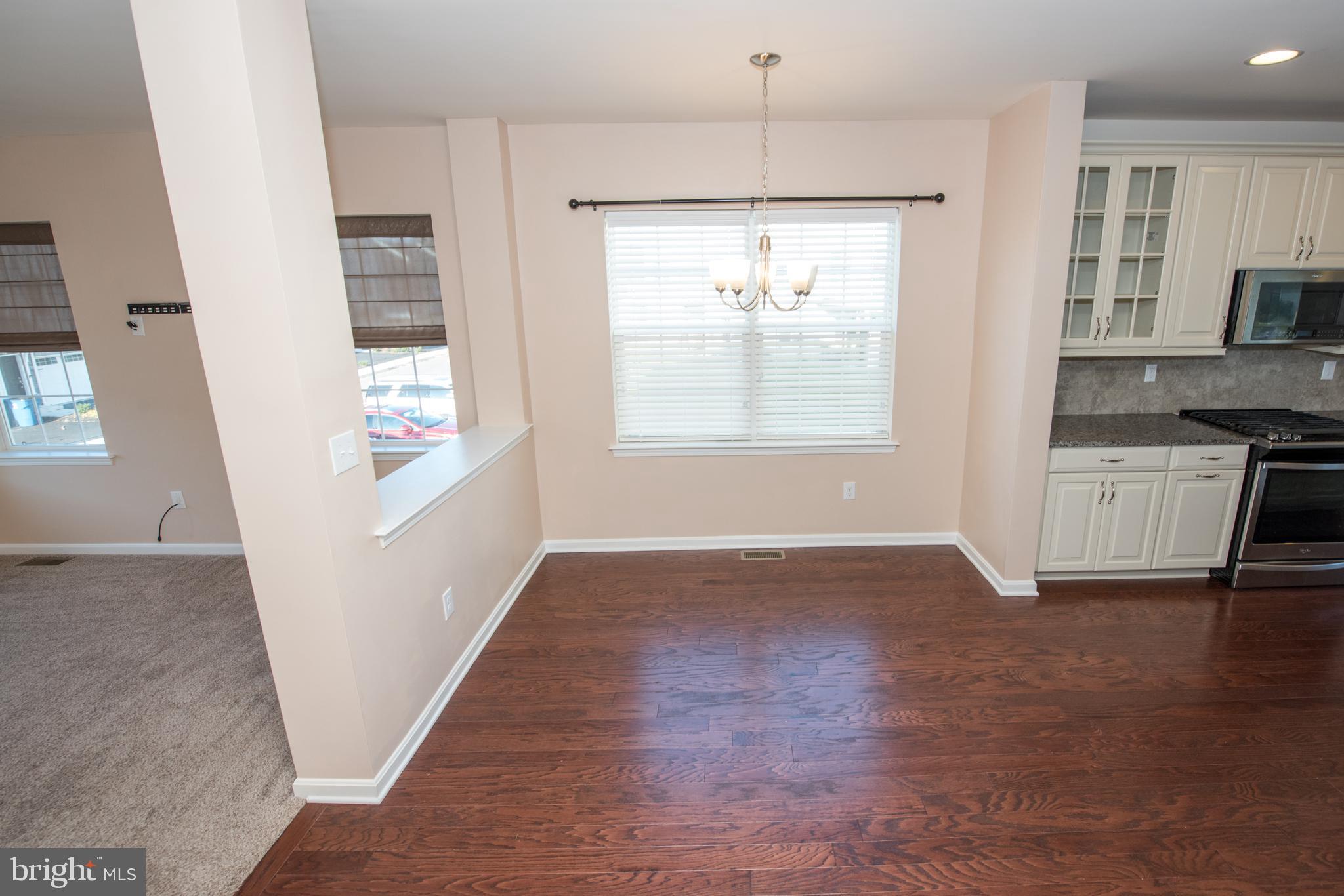 HIGH GROVE - Residential Lease